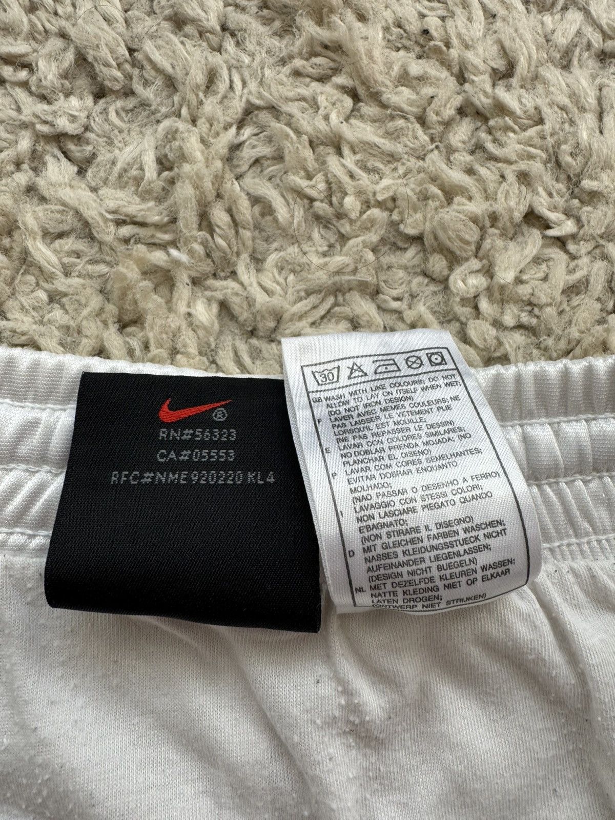 Nike Vintage Arsenal 1995-1996 Home Soccer Shorts Nike Kit Shirt Size US 32 / EU 48 - 13 Thumbnail