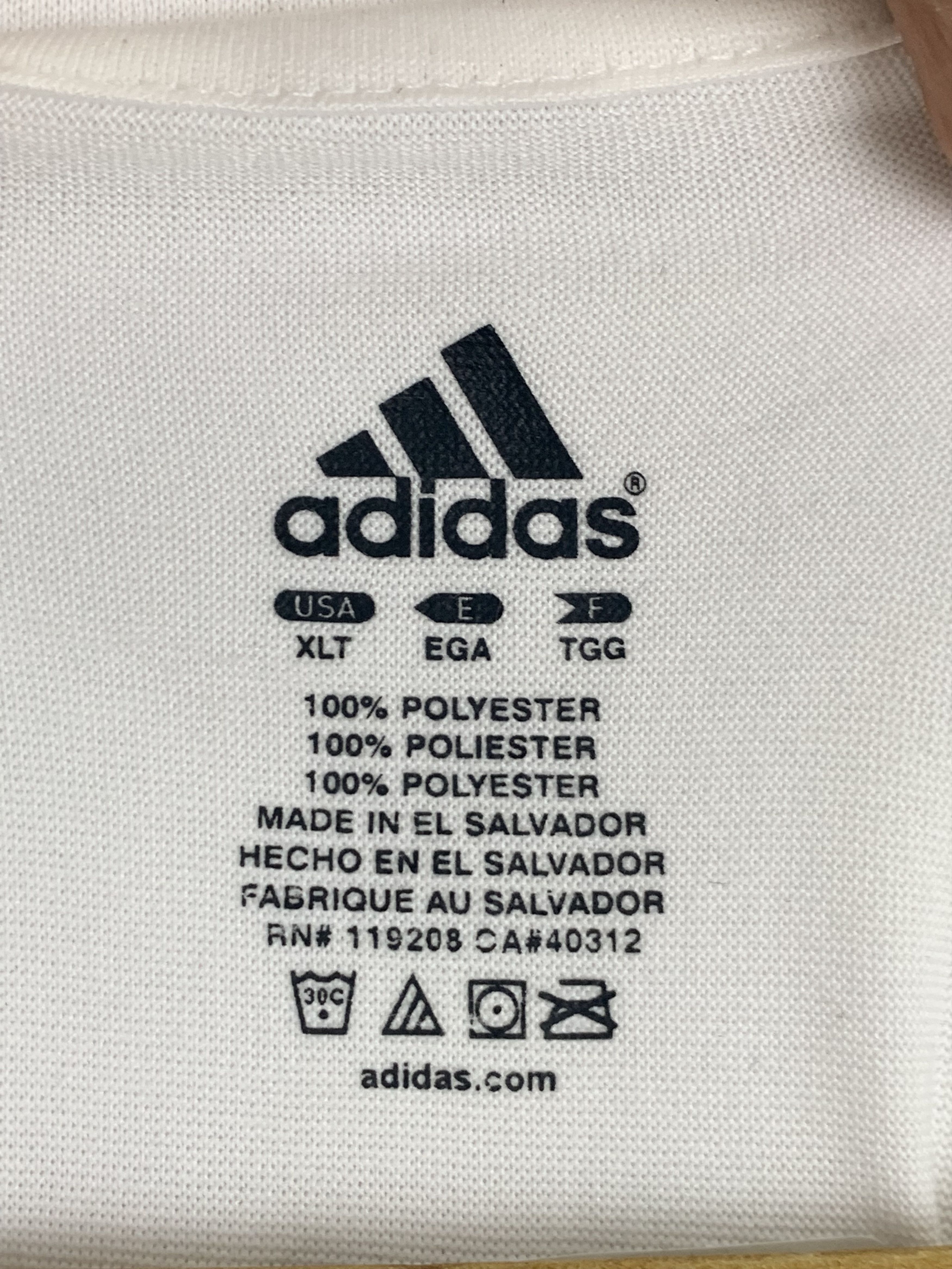 Adidas × Vintage 2008 Adidas Redbulls Los Bulls Jersey TA0229 Size US XL / EU 56 / 4 - 5 Thumbnail