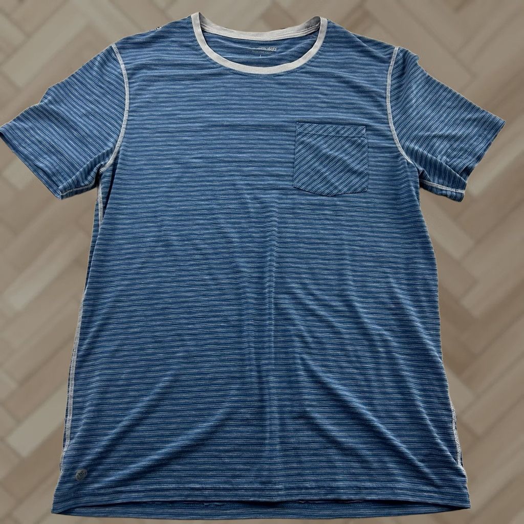 Vintage Manduka Striped Short Sleeve T-Shirt Pocket Blue Men's Large Shirt Size US L / EU 52-54 / 3 - 1 Thumbnail