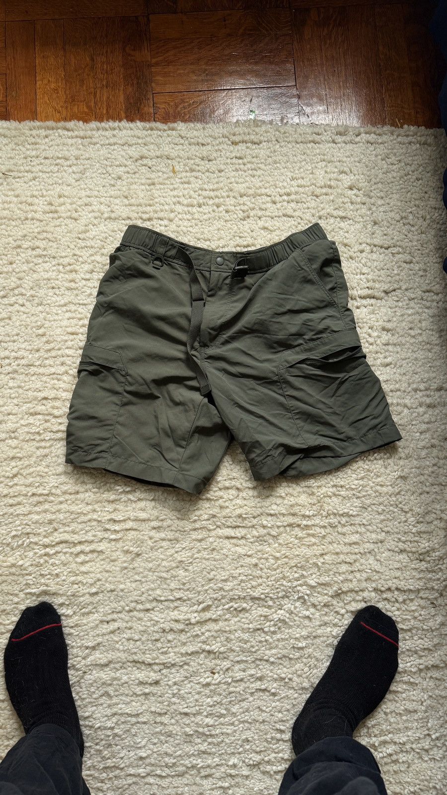 Uniqlo Uniqlo Cargo Shorts Size US 32 / EU 48 - 1 Thumbnail