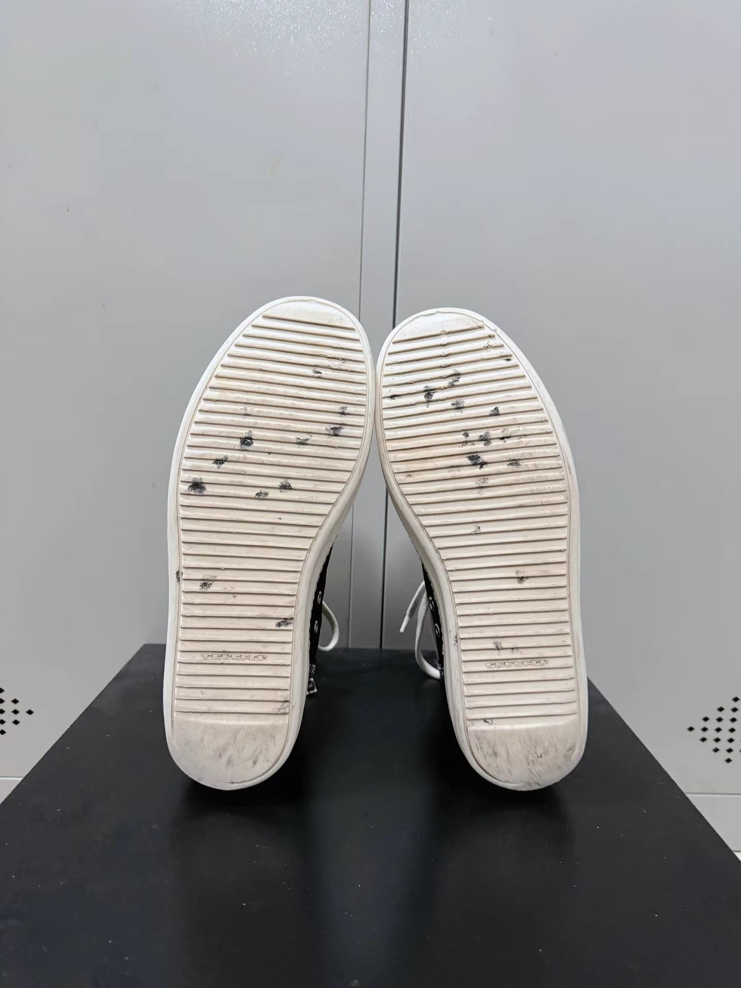 Rick Owens Drkshdw Rick Owens Drkshdw Converse high-top sneakers Size US 10.5 / EU 43-44 - 4 Thumbnail