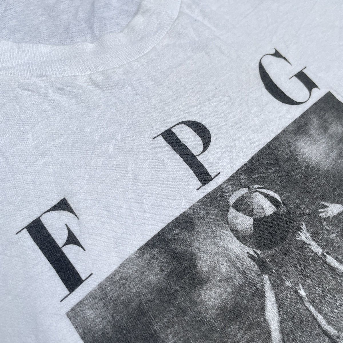 Vintage Vintage Photography T-Shirt - FPG International Promo Tee Size US M / EU 48-50 / 2 - 6 Thumbnail