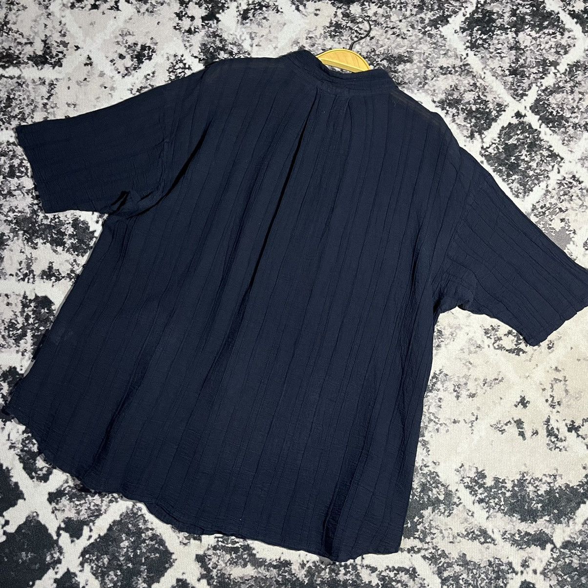 Issey Miyake a16 Plantation by Issey Miyake pleat shirt button Size US M / EU 48-50 / 2 - 4 Thumbnail