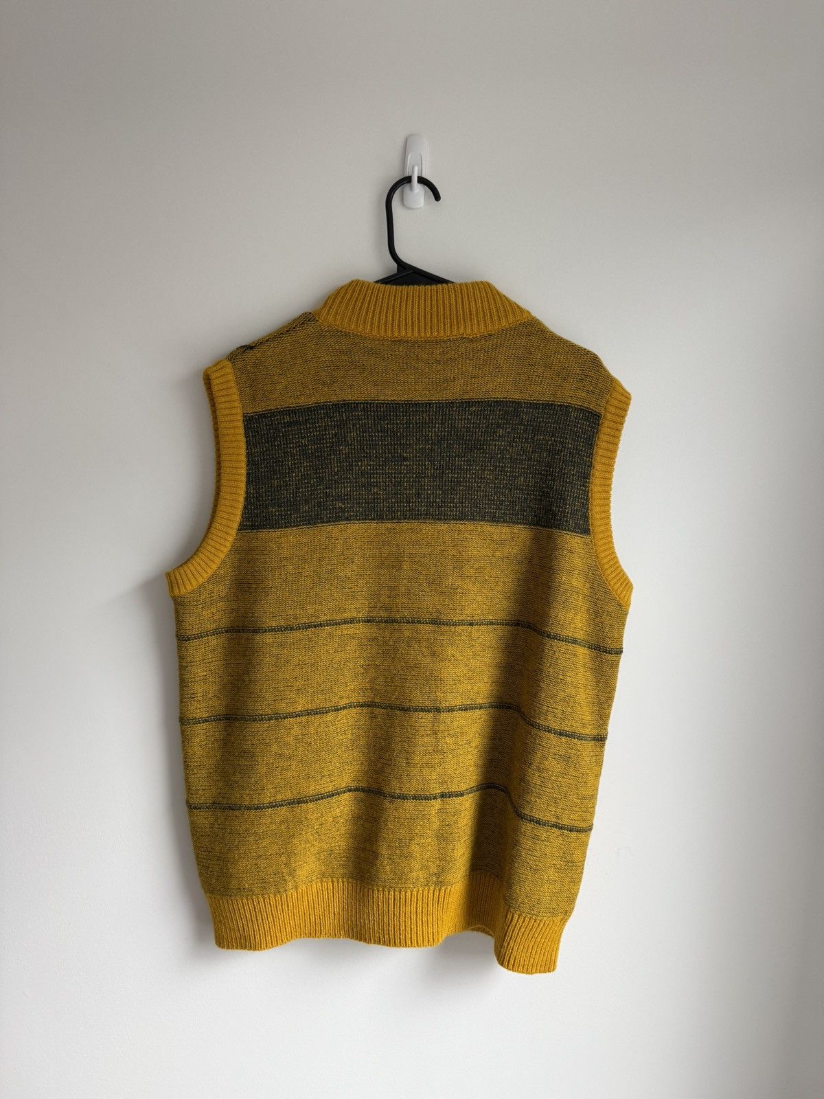 Kiko Kostadinov Kiko Kostadinov Irrera Knit Vest Size US M / EU 48-50 / 2 - 3 Thumbnail