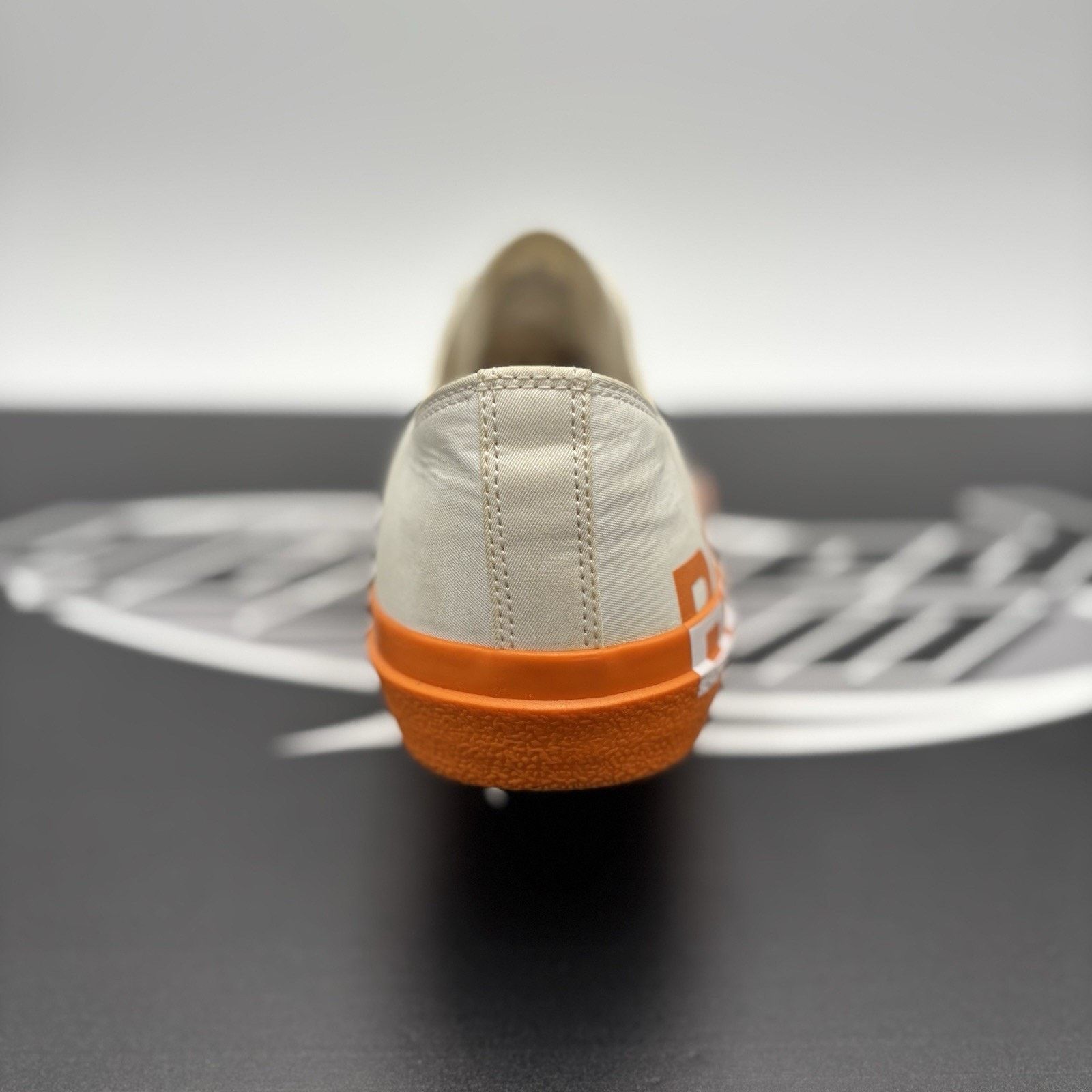 Burberry Burberry Low Sneaker ' Orange, White ' | SUPER CLEAN! Size US 8 / EU 41 - 3 Thumbnail