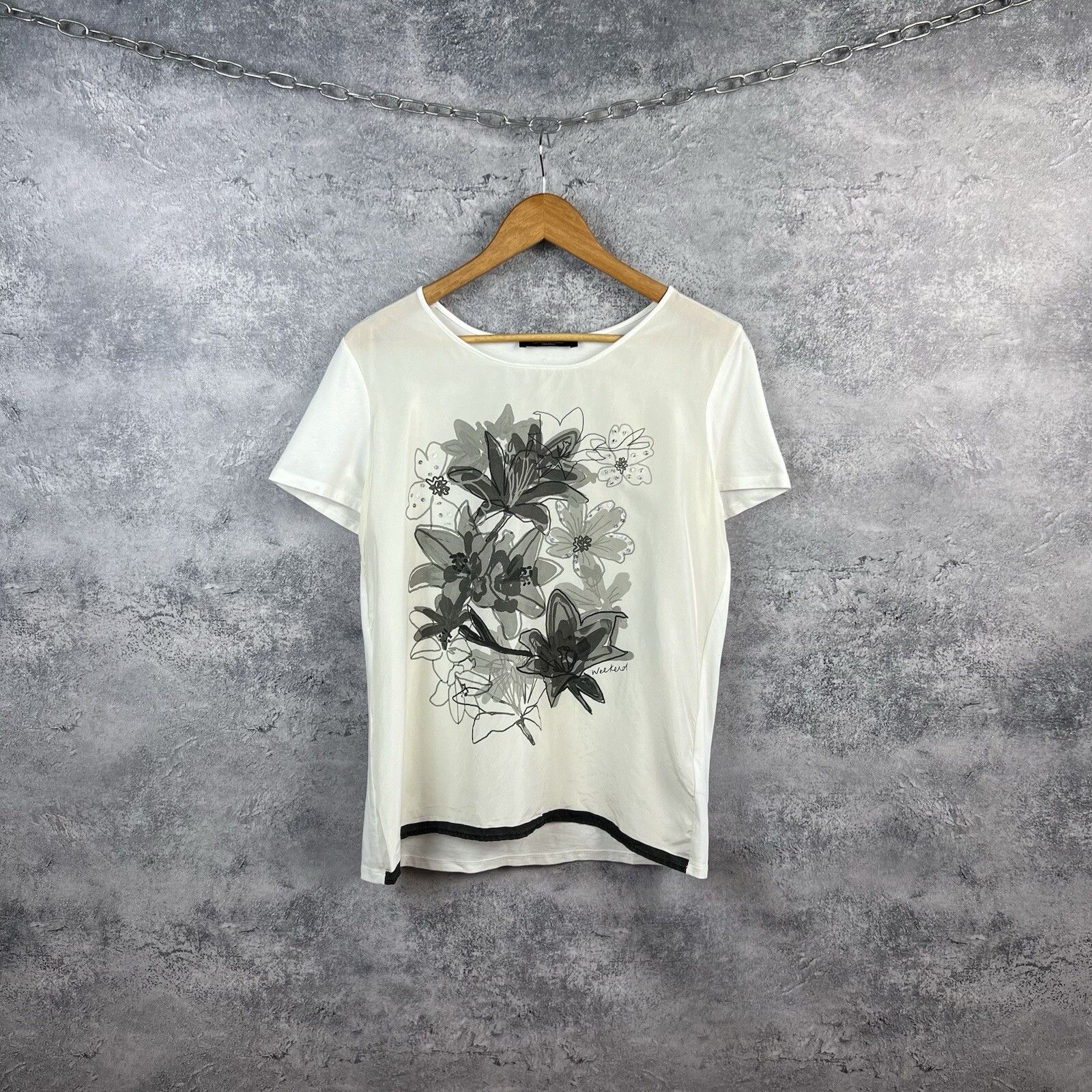 Weekend Max Mara Weekend Max Mara Tee Women's Size L Short Sleeve Size L / US 10 / IT 46 - 1 Thumbnail