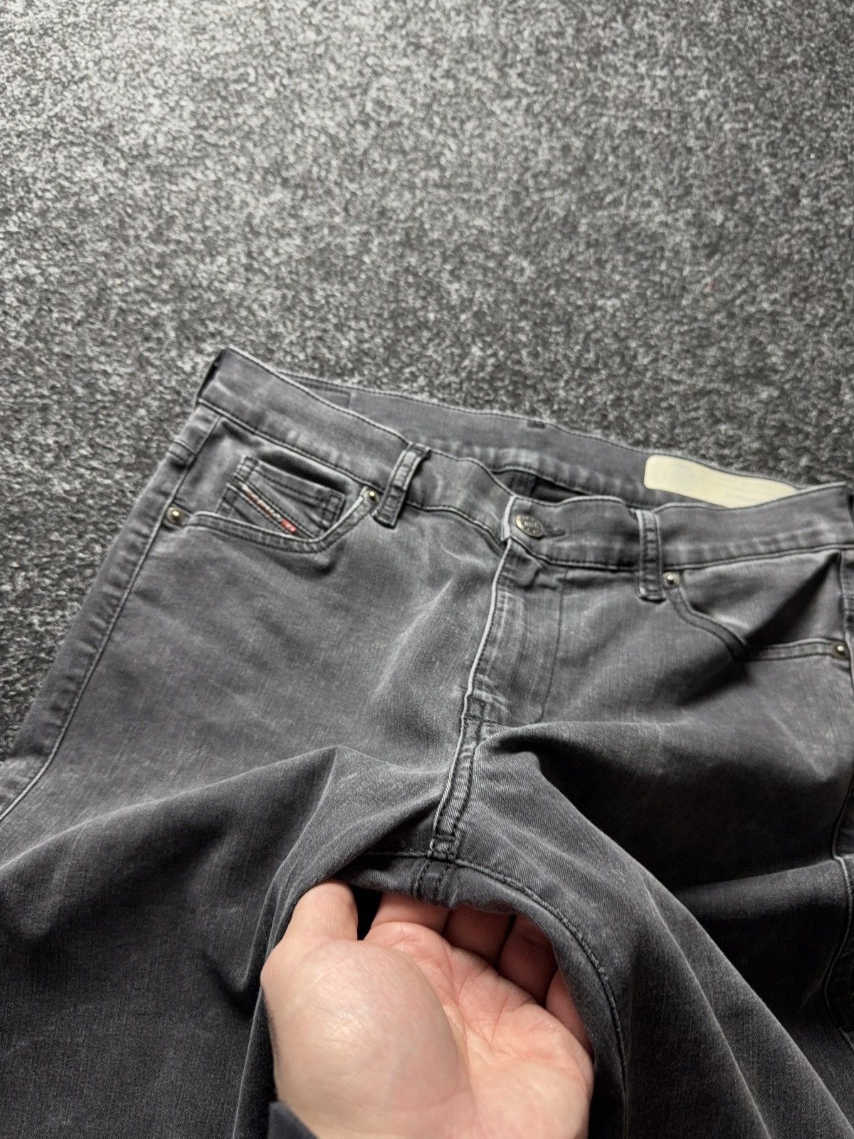 Diesel 00s Y2K Diesel D-RONISY Grey Slim Jeans Clean Minimal Fit Size 30" / US 8 / IT 44 - 8 Thumbnail