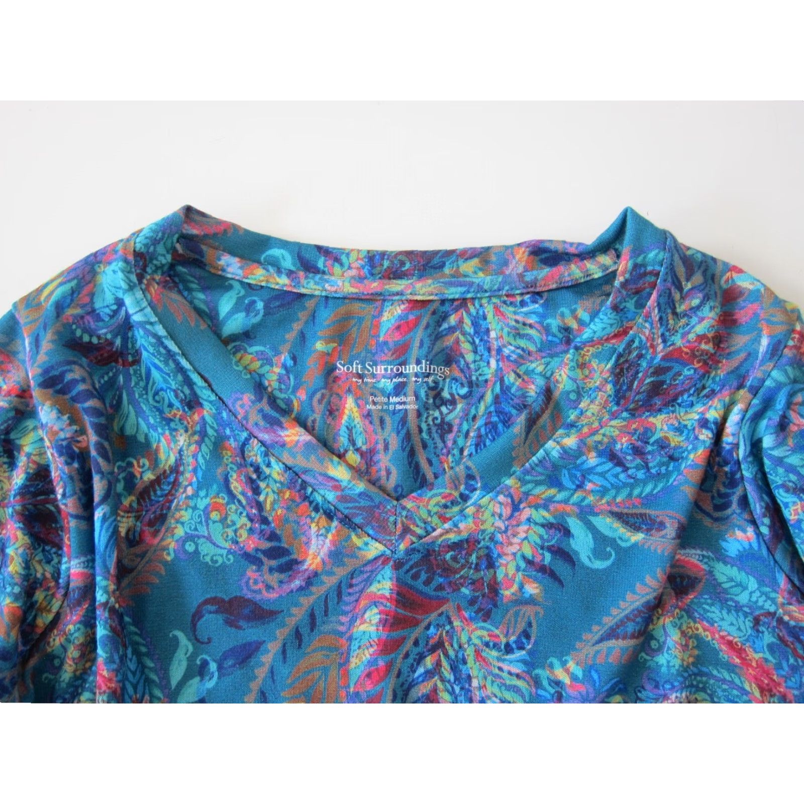 Soft Surroundings Soft Surroundings Blouse Tunic 3/4 Sleeve V-Neck PM Petite Women Blue Floral Stretch Blouse Size M / US 6-8 / IT 42-44 - 3 Thumbnail