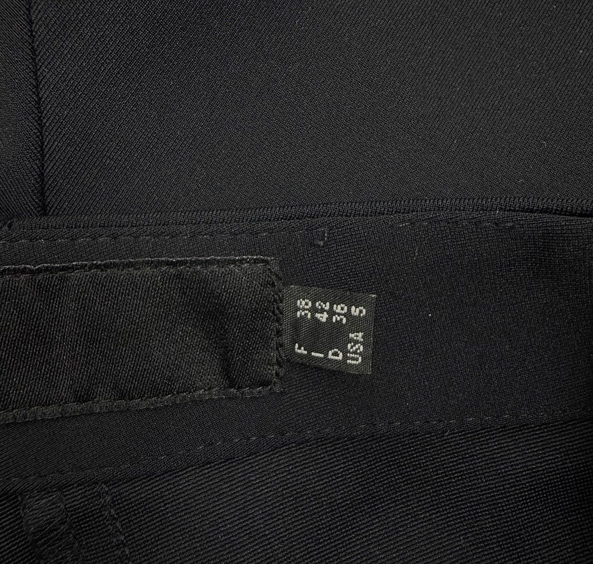 Marithe + Francois Girbaud Marithe Francois Girbaud Ankle Zip Bow Pants Crop size US6 Size 28" / US 6 / IT 42 - 15 Thumbnail
