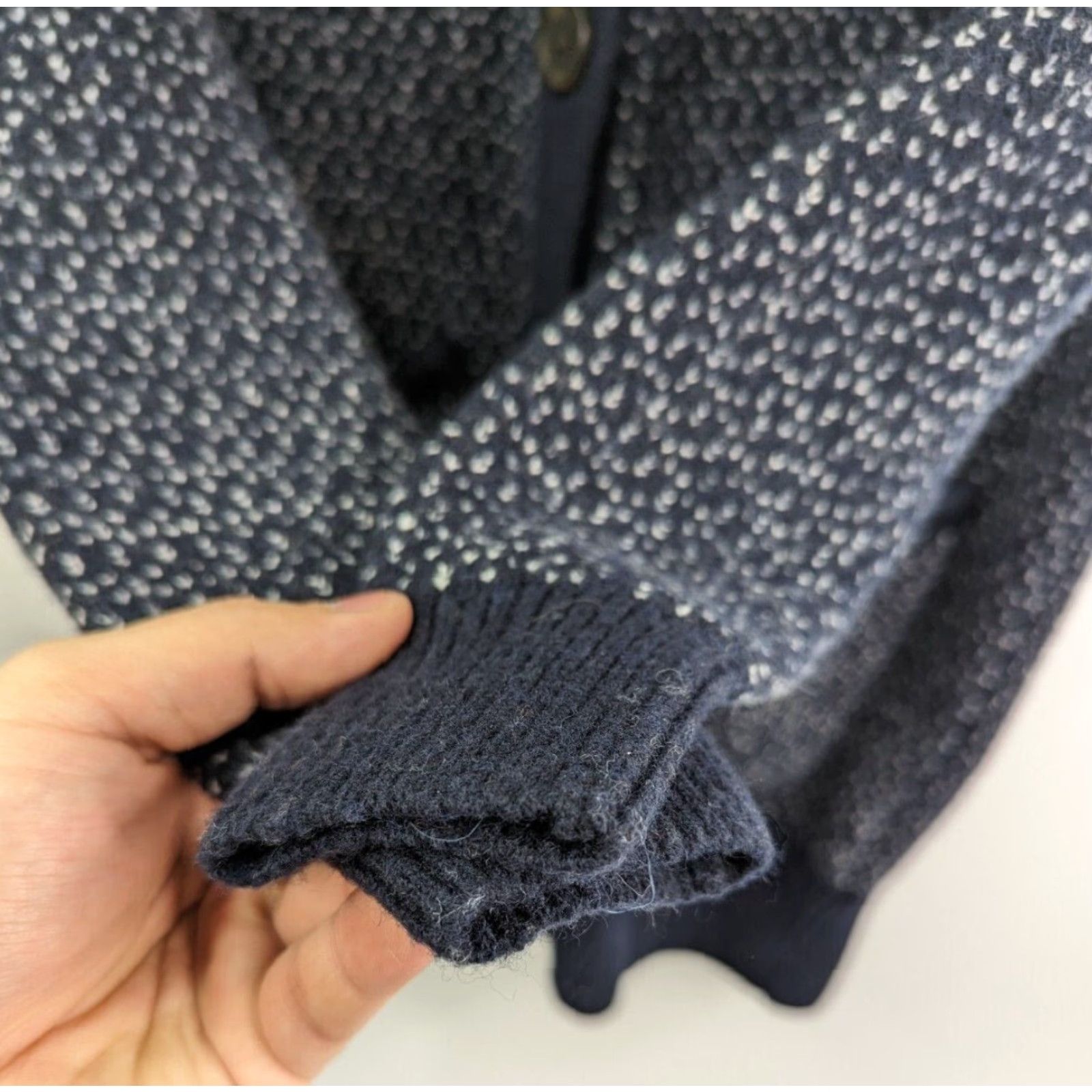 Madewell Madewell Cardigan Women XS Blue Heavyweight Oversized Pockets V-Neck Knit Sweater MPN MA749 Size XS / US 0-2 / IT 36-38 - 3 Thumbnail