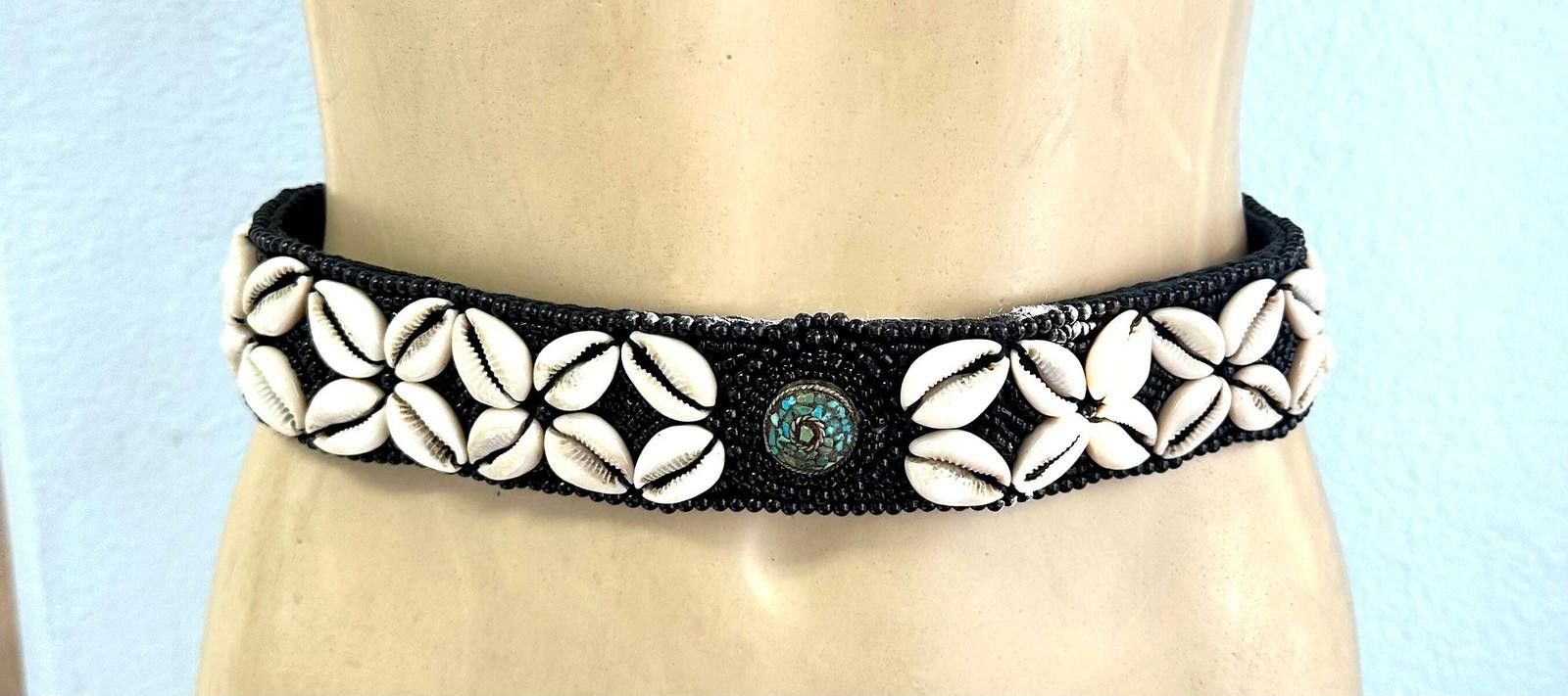 Designer Fashion Shell Beaded Belt Black Size ONE SIZE - 1 Thumbnail