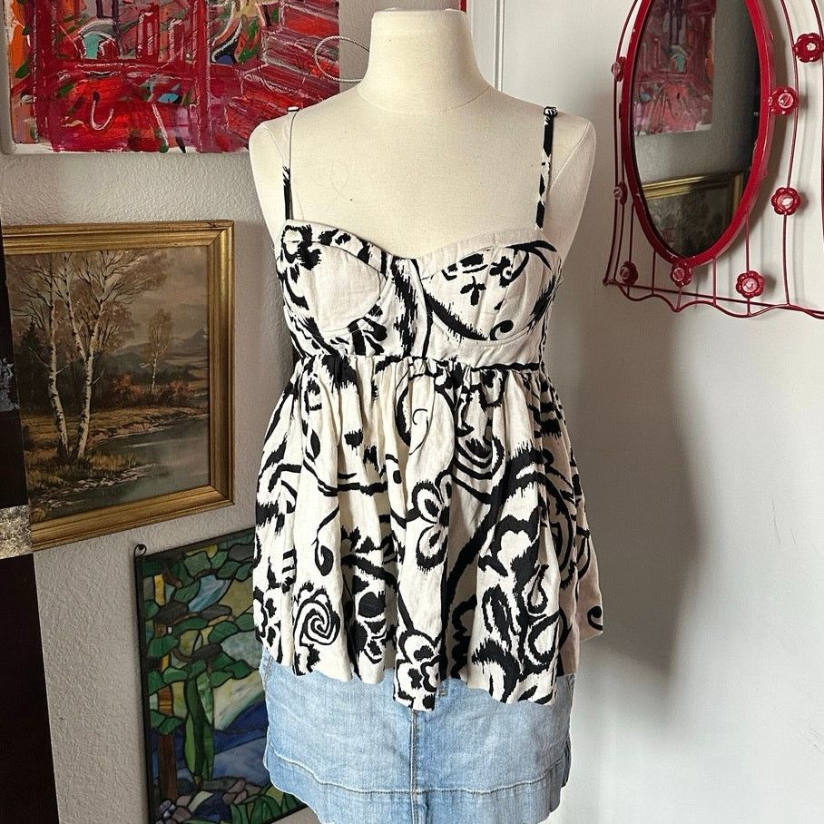 Forever 21 forever 21 cream and black babydoll tank top Size S / US 4 / IT 40 - 1 Thumbnail