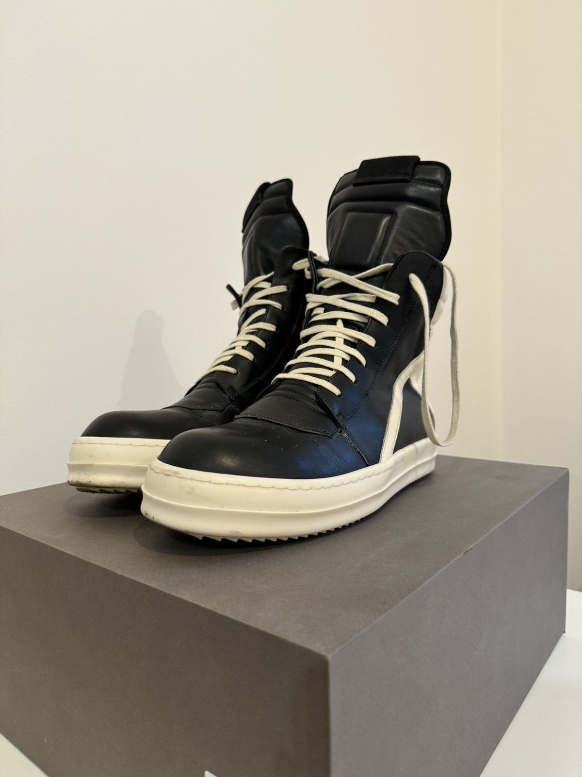 Rick Owens × Rick Owens Drkshdw Rick Owens Milk/Black Geobaskets Size US 9 / EU 42 - 1 Thumbnail