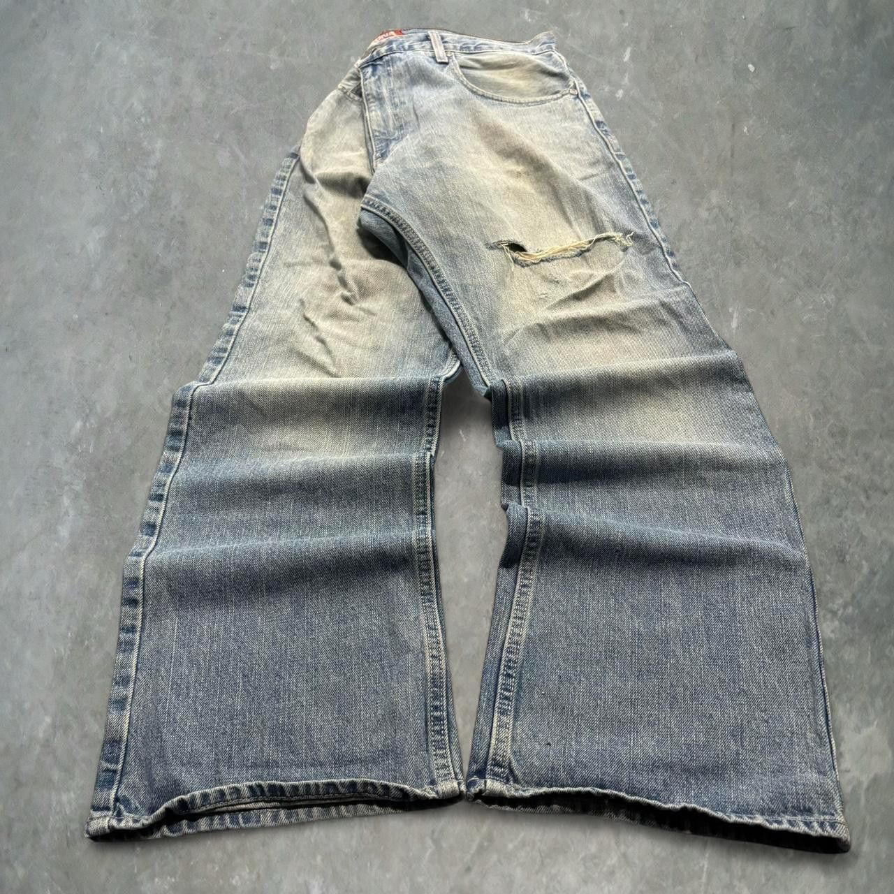Vintage Crazy Vintage Y2K/2000s Super Baggy Ripped Grunge Skater Medium Wash Denim Jeans! Size US 36 / EU 52 - 1 Thumbnail