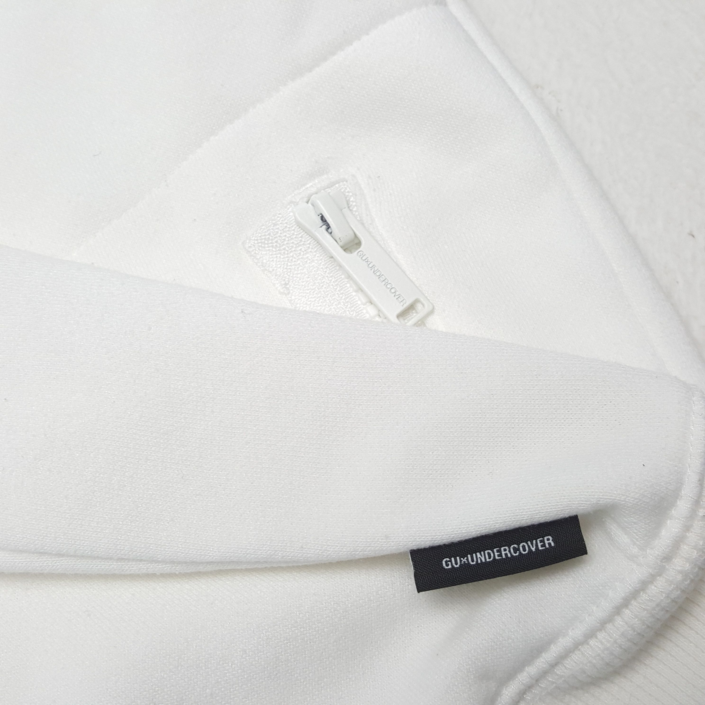 GU × Undercover × Vintage Vintage GU x UNDERCOVER Japanese Brand Custom Logo Hoodies Size US L / EU 52-54 / 3 - 7 Thumbnail