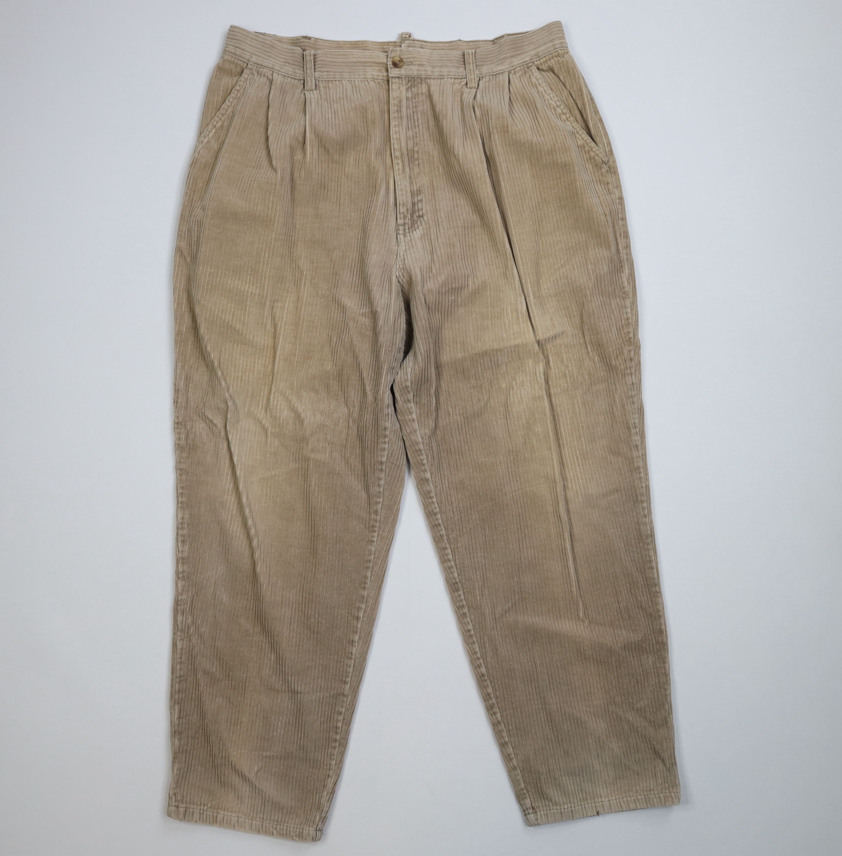 Vintage Vintage 90s Streetwear Relaxed Fit Corduroy Pants Khaki Size US 36 / EU 52 - 1 Thumbnail