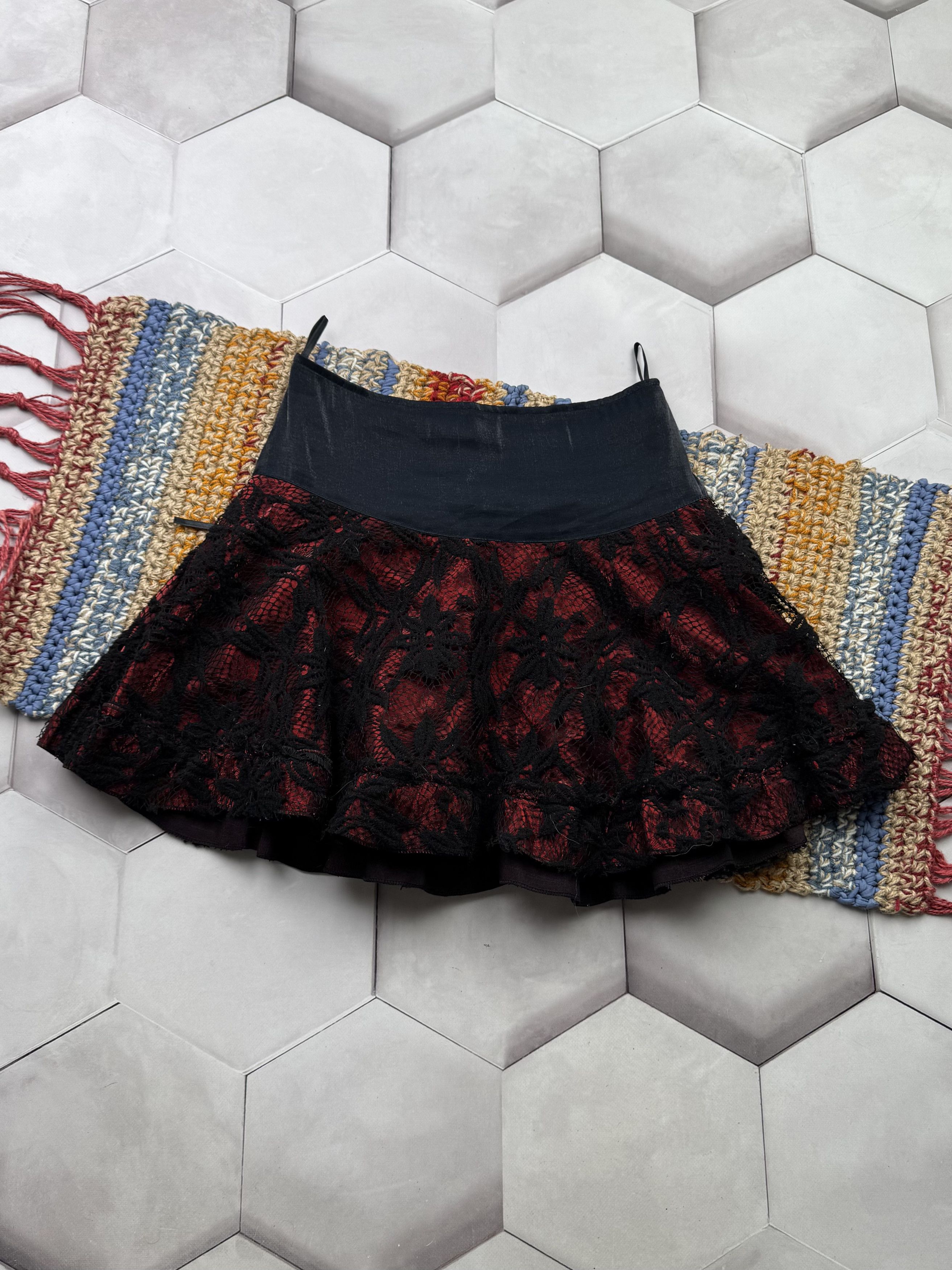 Japanese Brand Vintage Bondage Mini Skirt (E4) Size 27" / US 4 / IT 40 - 5 Thumbnail