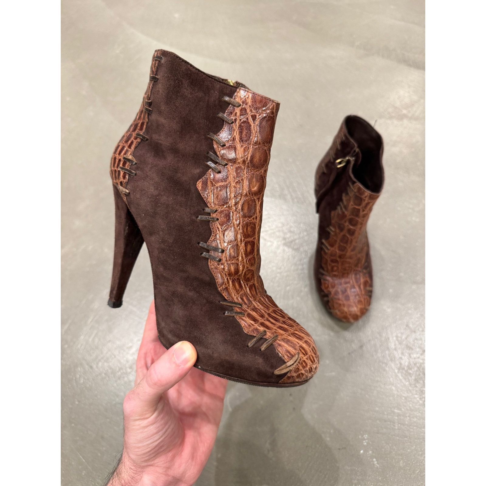 Roberto Cavalli 2000s Cavalli real alligator crocodile and suede ankle boots Size US 7 / IT 37 - 1 Thumbnail