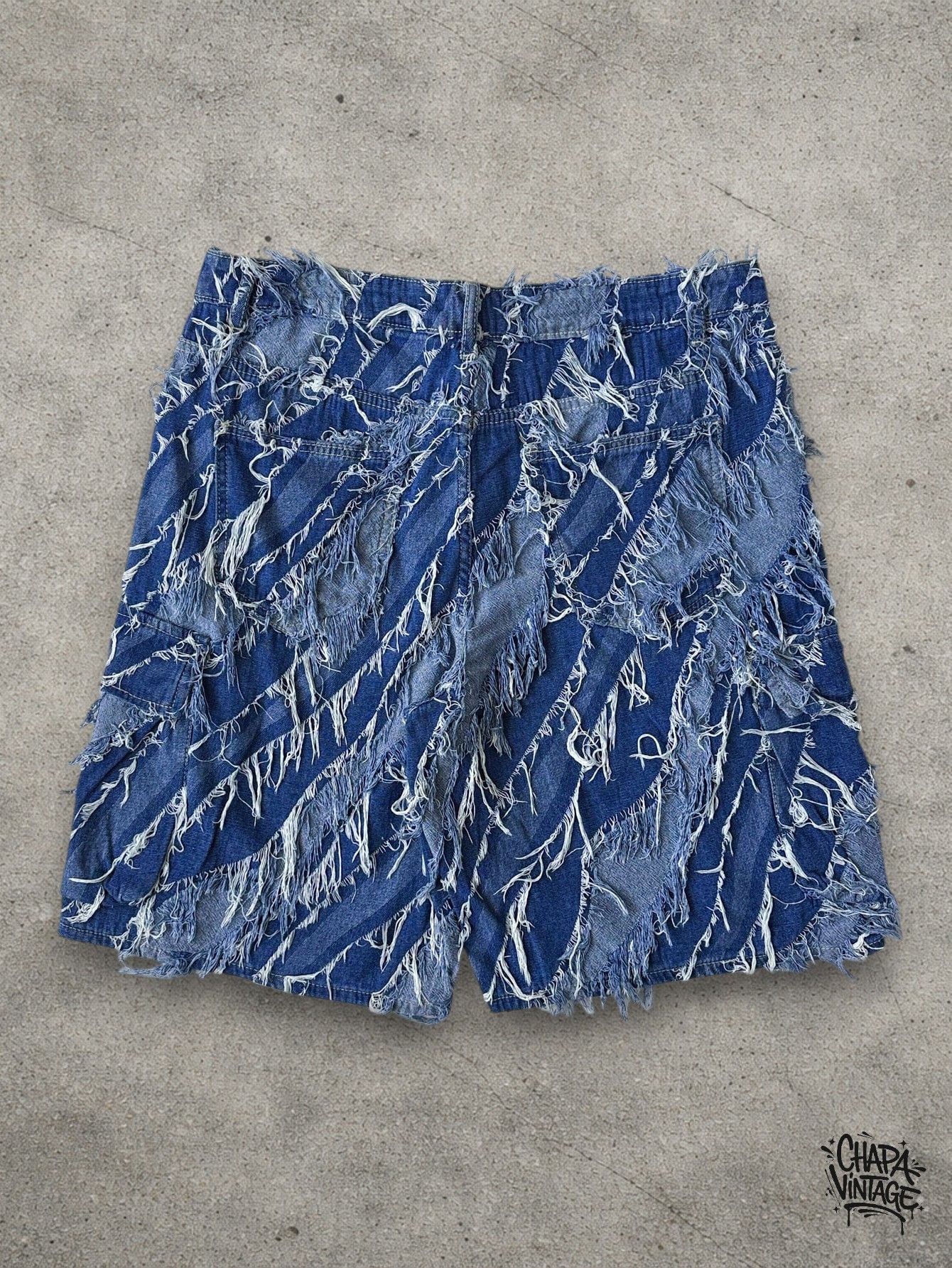 Japanese Brand Ripped distressed jeans Size US 32 / EU 48 - 1 Thumbnail