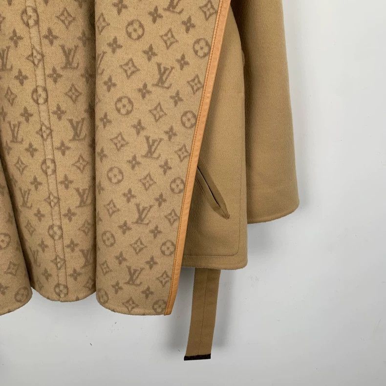 Louis Vuitton Louis Vuitton 25 styles of wool hooded belt coat with brow Size 4XL / US 24-26 - 4 Thumbnail