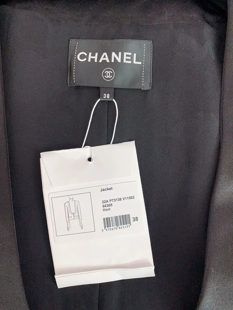Chanel Chanel 22A black coat Size XS / US 0-2 / IT 36-38 - 3 Thumbnail