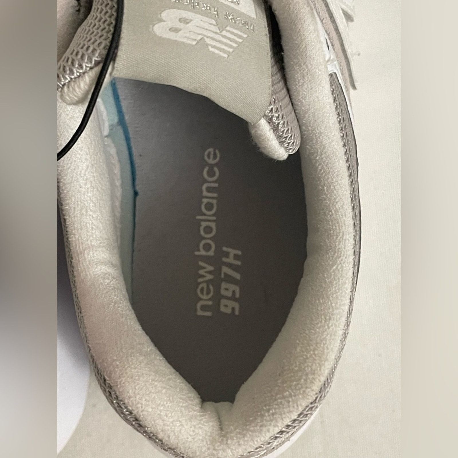 New Balance New Balance 997H Sneaker in Rain Cloud Women Size 8.5 Mens 7 Size US 8.5 / IT 38.5 - 8 Thumbnail