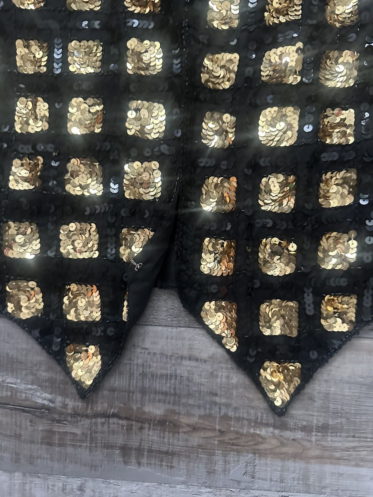 Other Vintage 1970s 100% Silk Black and Gold Beaded/Sequined Vest Size M / US 6-8 / IT 42-44 - 4 Thumbnail