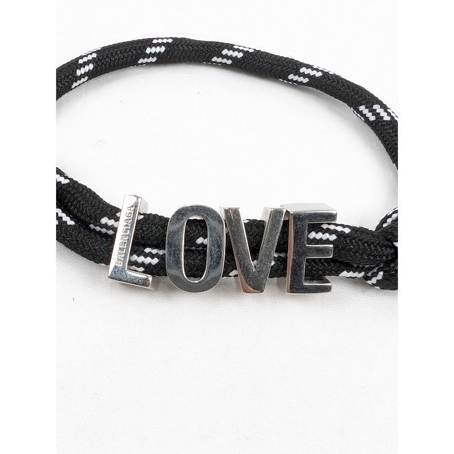 Balenciaga o1rshd1 Size: OS / Plate Love Bracelet in Black/White Size ONE SIZE - 2 Thumbnail