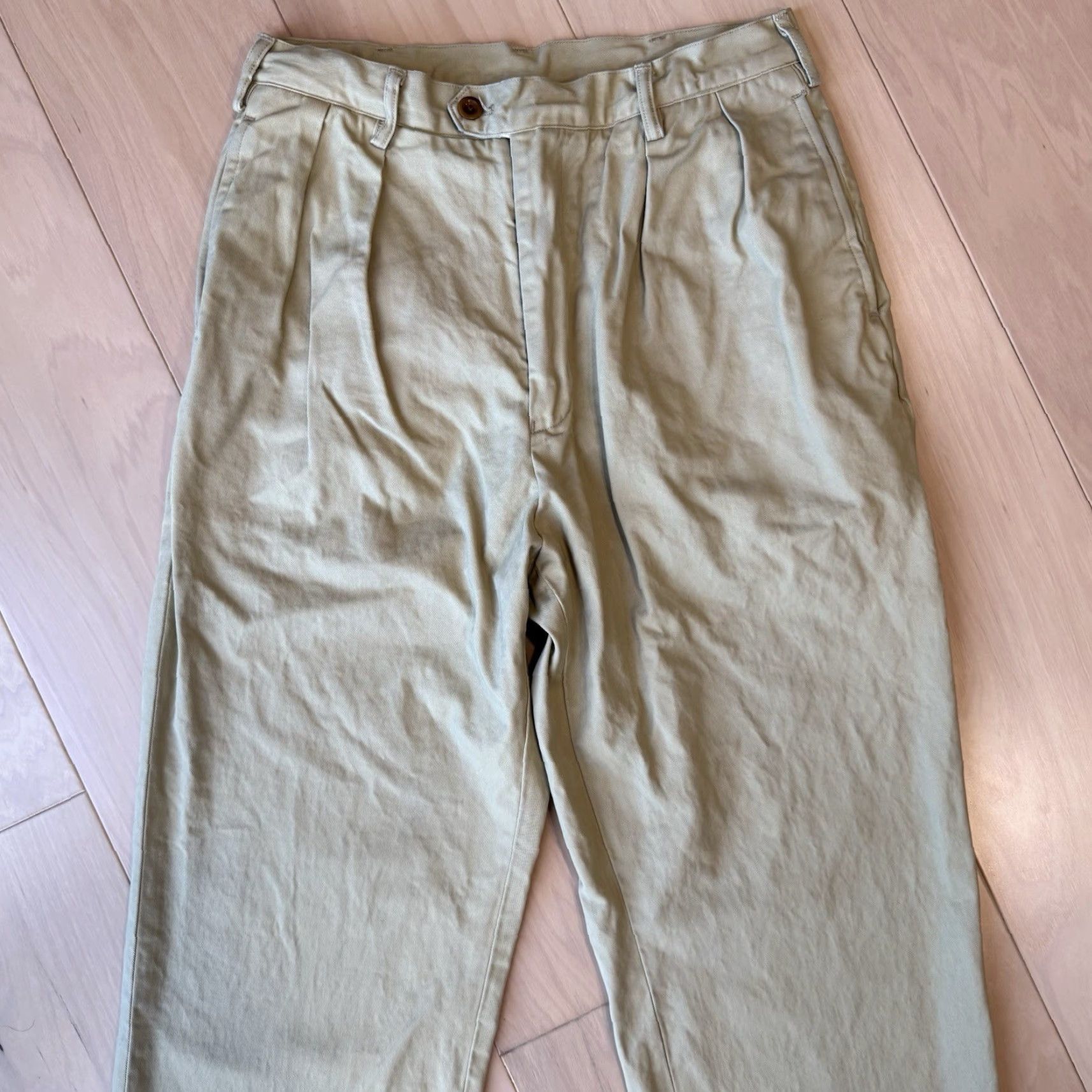 Vintage Non Stock Pleated Pants Casual Pants Men 29 Beige Cotton 5-Pocket Regular Straight USA Vintage No 90s Hipster Preppy 29x28.5 Mens Size US 29 - 3 Thumbnail