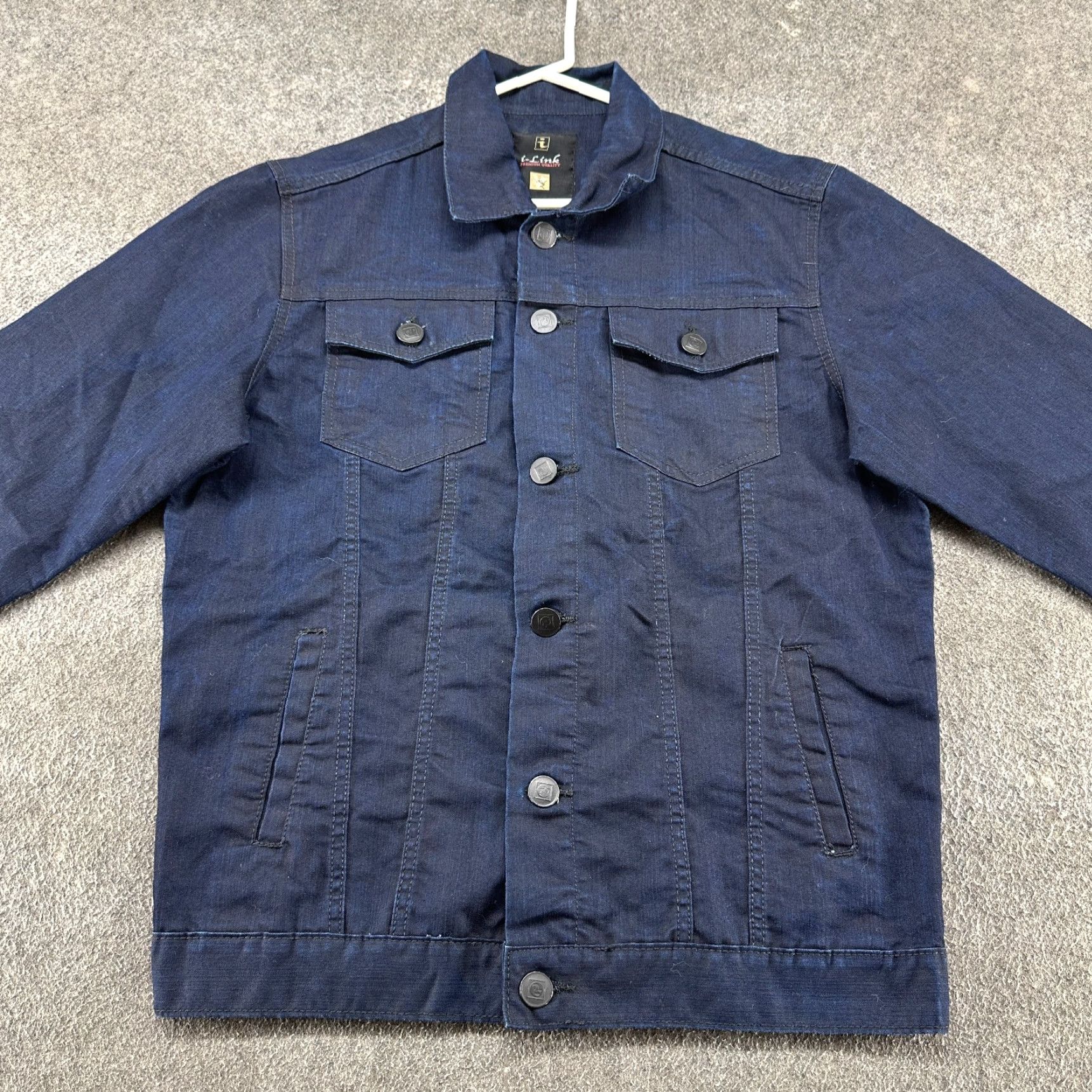 Denime VINTAGE Denim Trucker Jacket Mens XL Blue Button Up Dark Wash Fitted 90s Jacket Boys? Size US XL / EU 56 / 4 - 3 Thumbnail