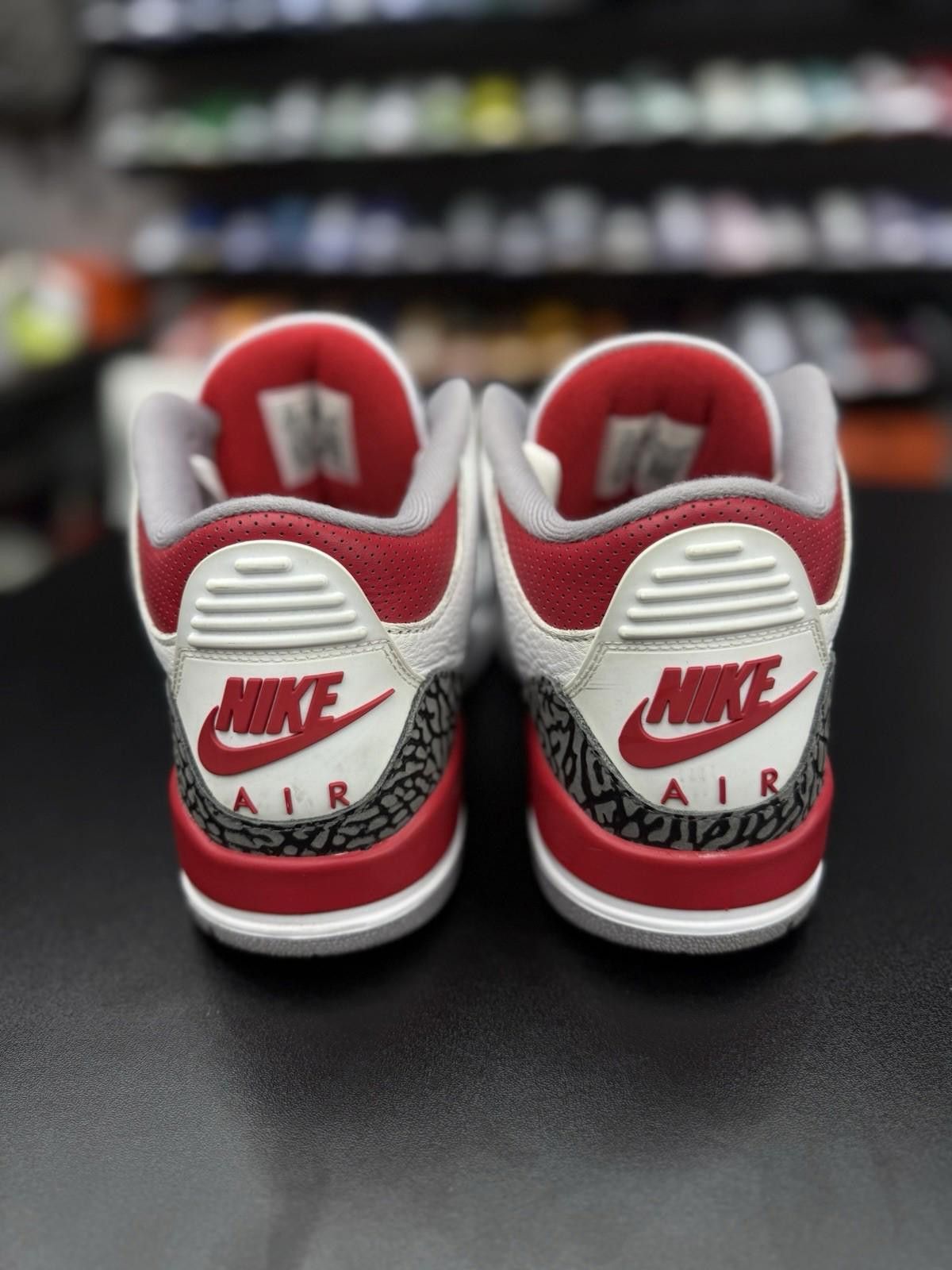 Jordan Brand Nike Air Jordan 3 Retro Fire Red Size 8.5 DN3707-160 OG Size US 8.5 / EU 41-42 - 5 Thumbnail