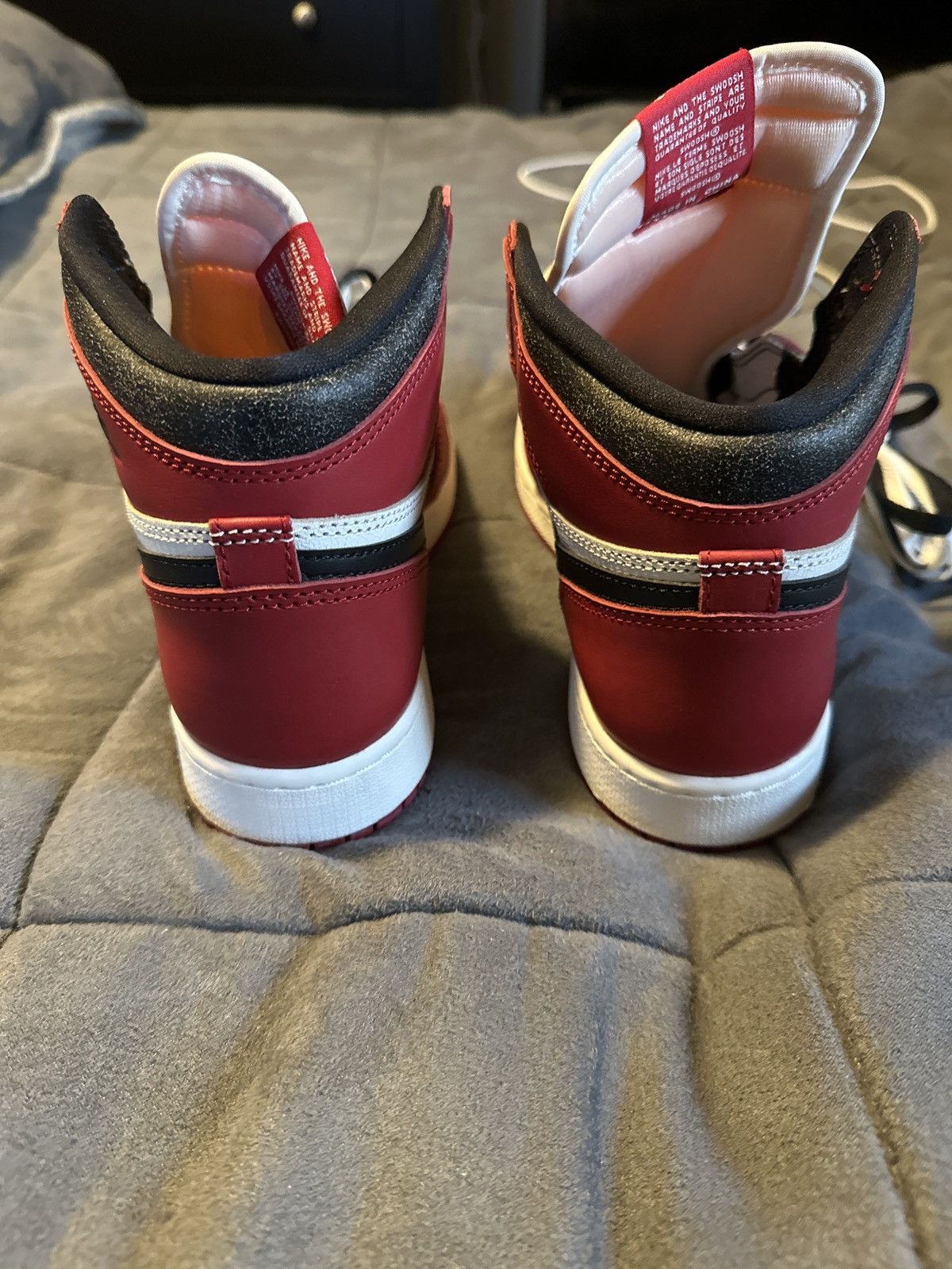 Jordan Brand Jordan 1 Lost and Found Size US 7 / EU 40 - 4 Thumbnail