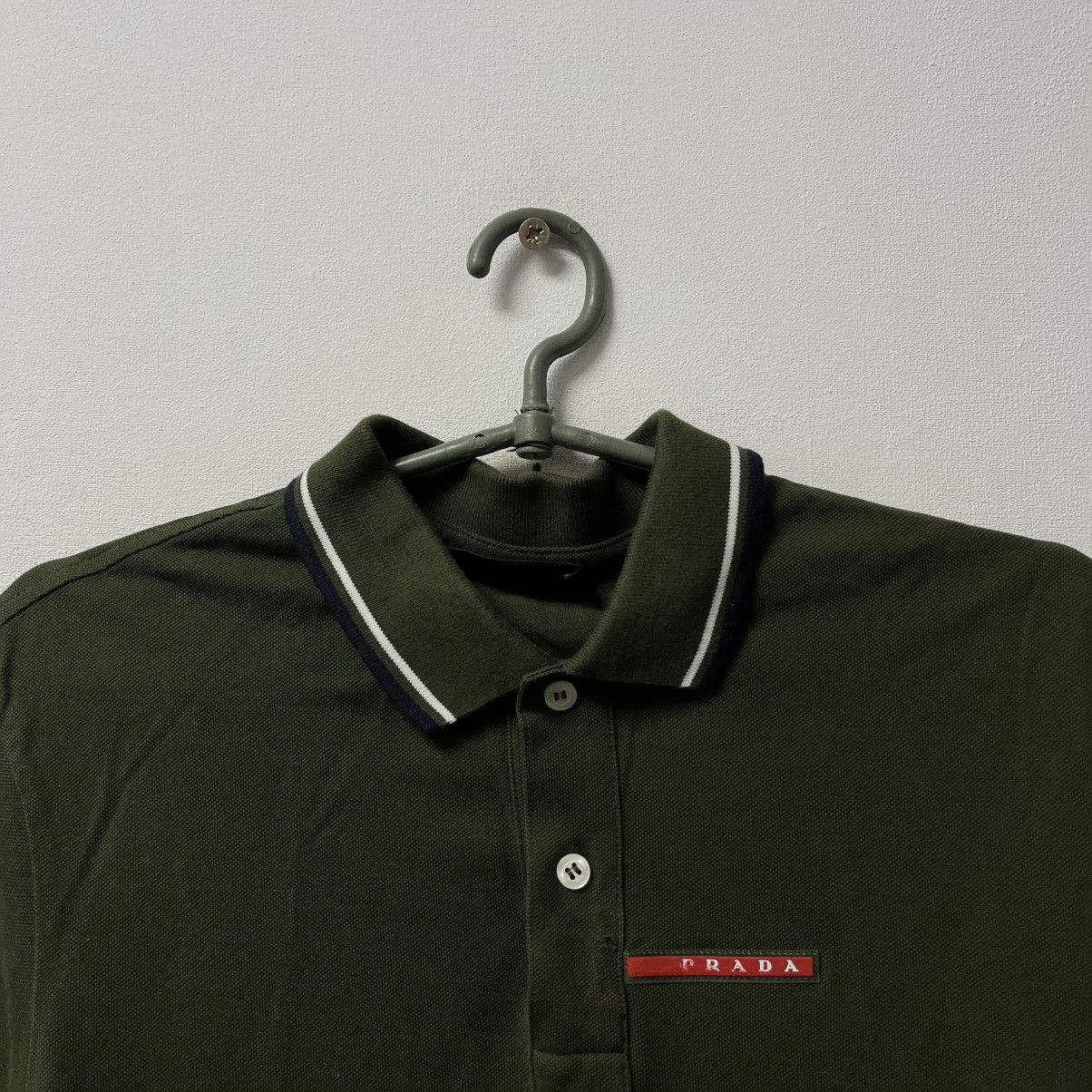 Prada Prada Polo T-Shirt Red Tab Size M Size US M / EU 48-50 / 2 - 4 Thumbnail