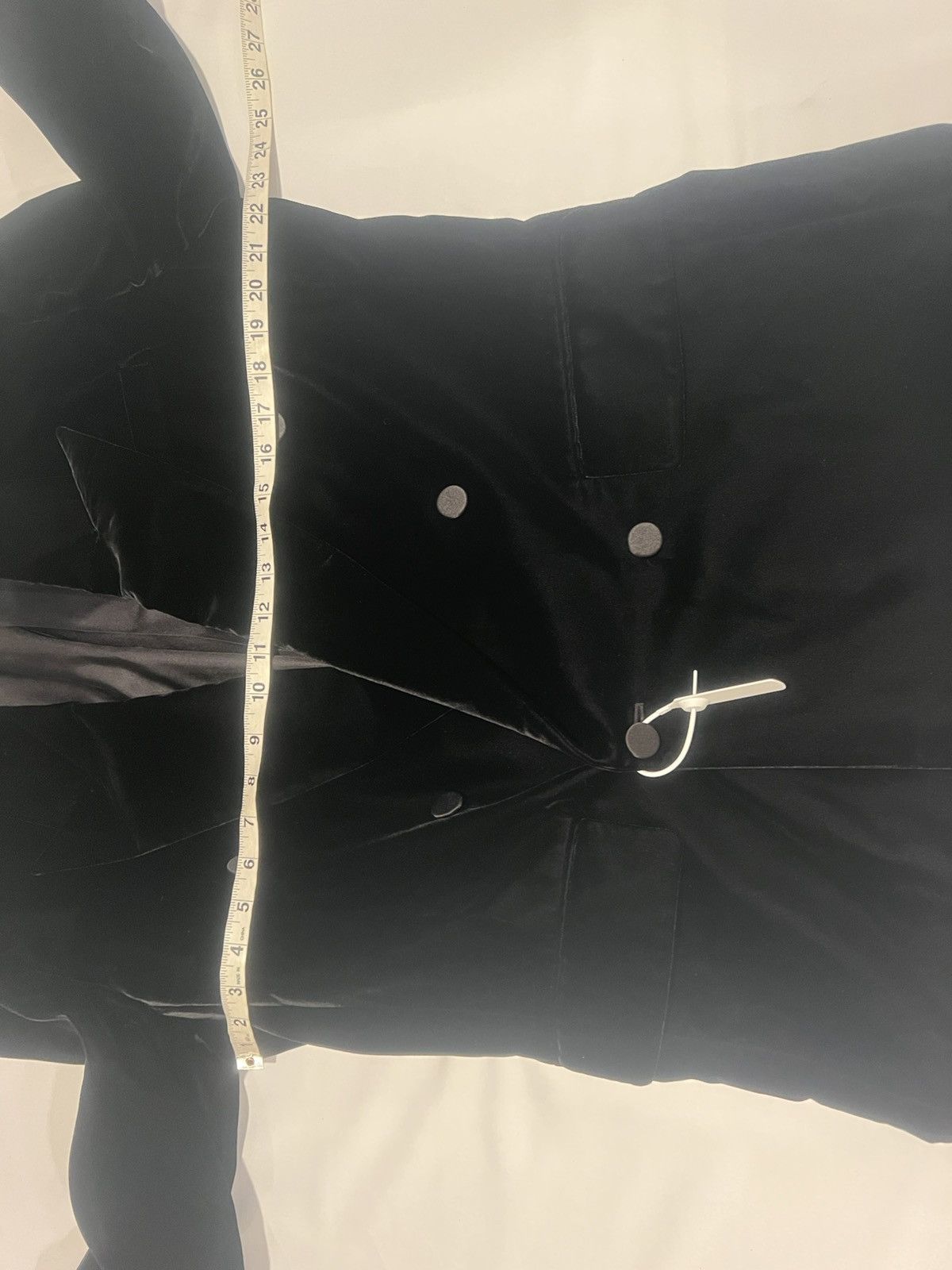 Saint Laurent Paris Saint Laurent double breasted velvet blazer . 50/40 $4250 Size 40R - 3 Thumbnail