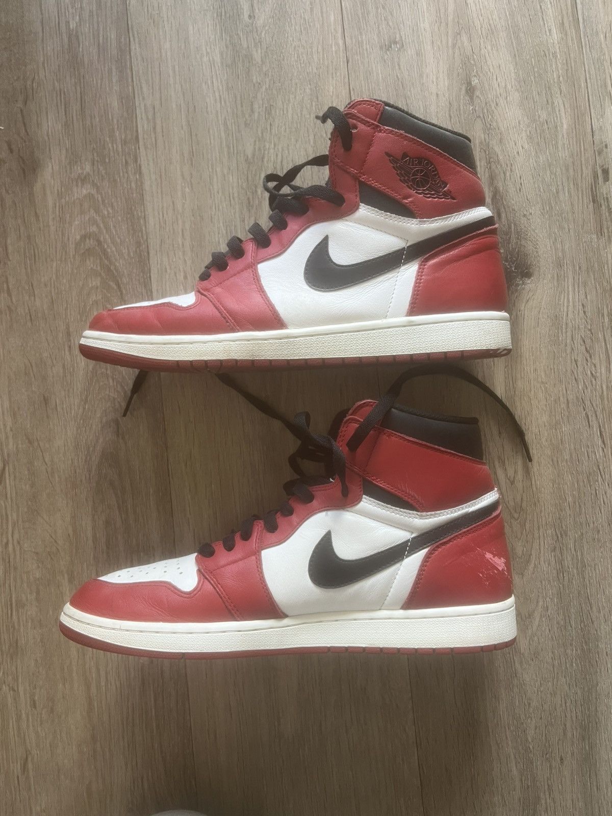 Jordan Brand × Nike Air Jordan 1 Retro High OG ‘Chicago’ 2015 Size US 11.5 / EU 44-45 - 1 Thumbnail