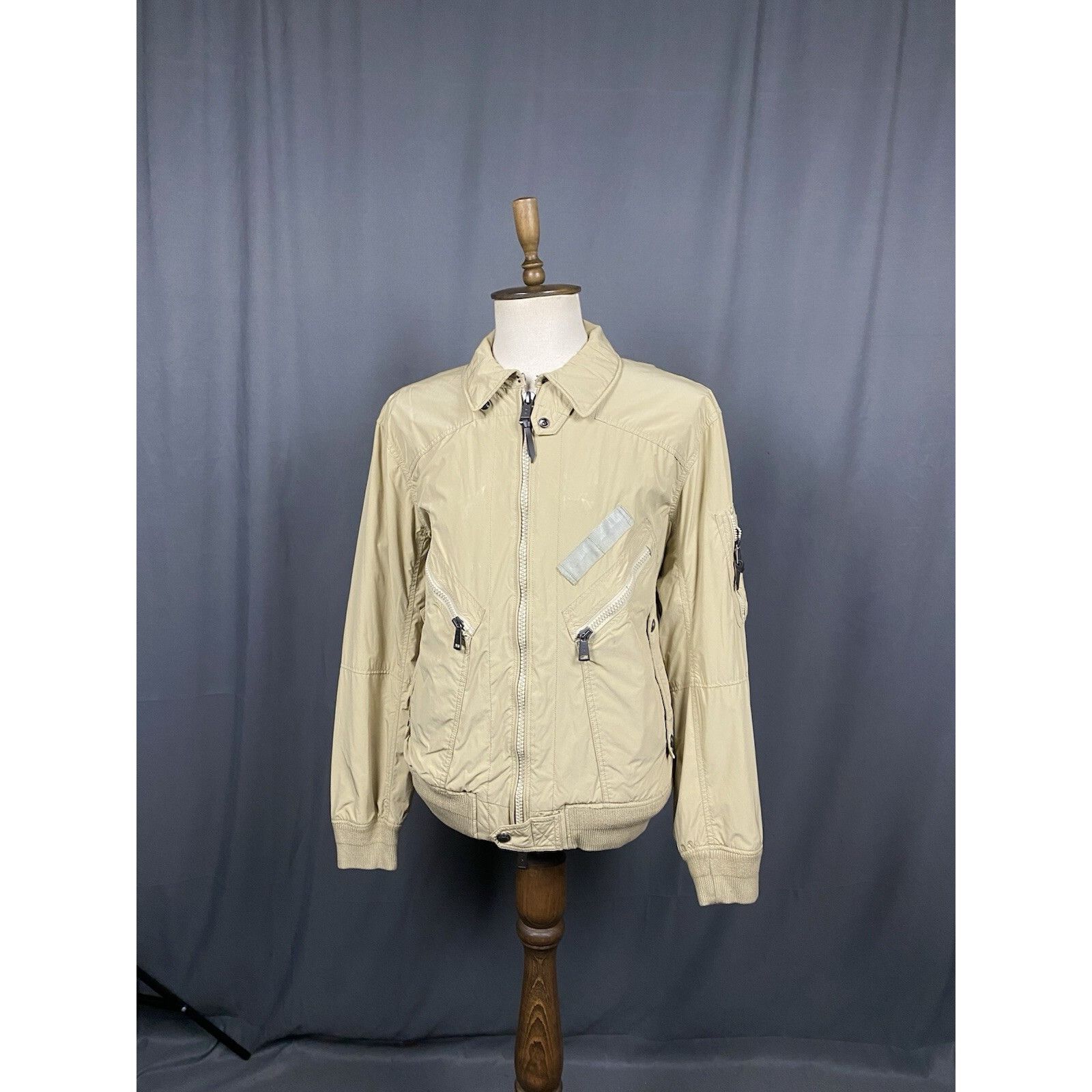 Polo Ralph Lauren Polo Ralph Lauren Men's Beige Nylon Multipocket Bomber Jacke Size US XXL / EU 58 / 5 - 2 Thumbnail