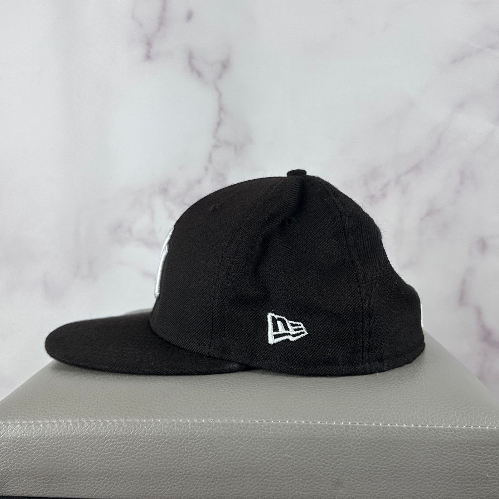New Era New York Yankees Black Fitted Size ONE SIZE - 3 Thumbnail