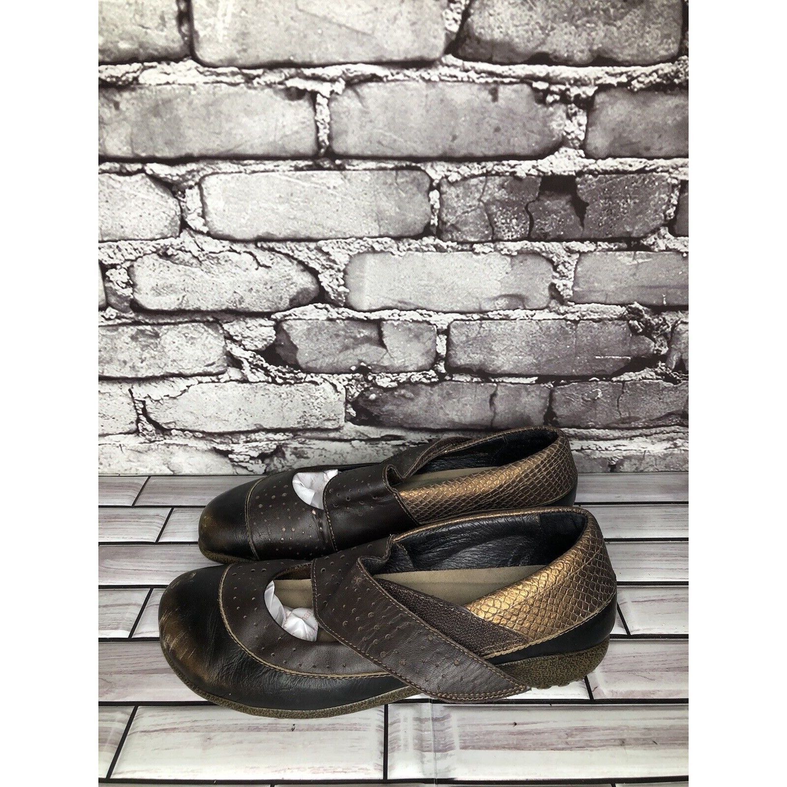 Other Naot Aroha Brown Bronze Snake Leather MaryJane Strap Shoes W Size US 8.5 / IT 38.5 - 9 Thumbnail