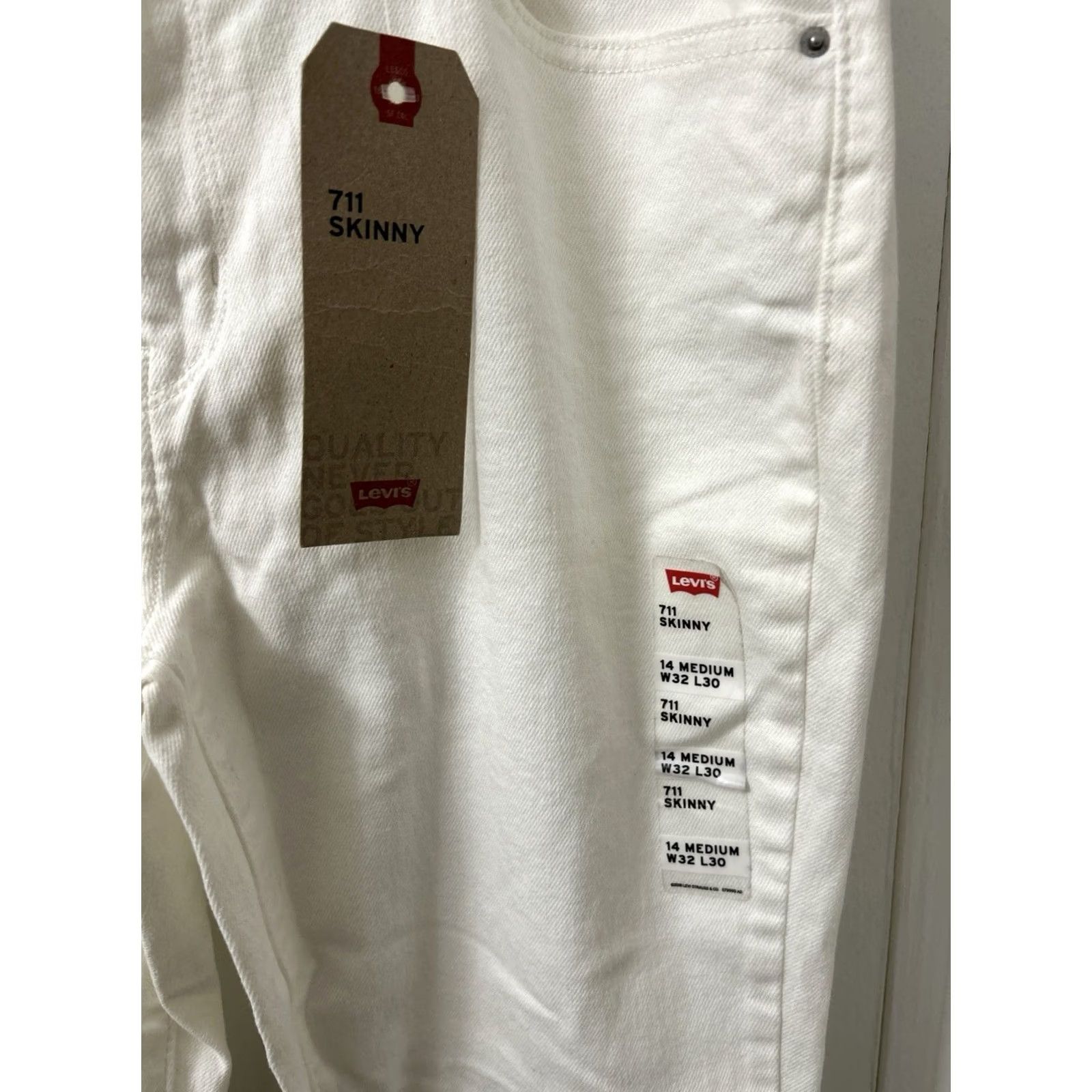 Levi's VINTAGE? No. Size 24" / US 00 / IT 34 - 5 Thumbnail