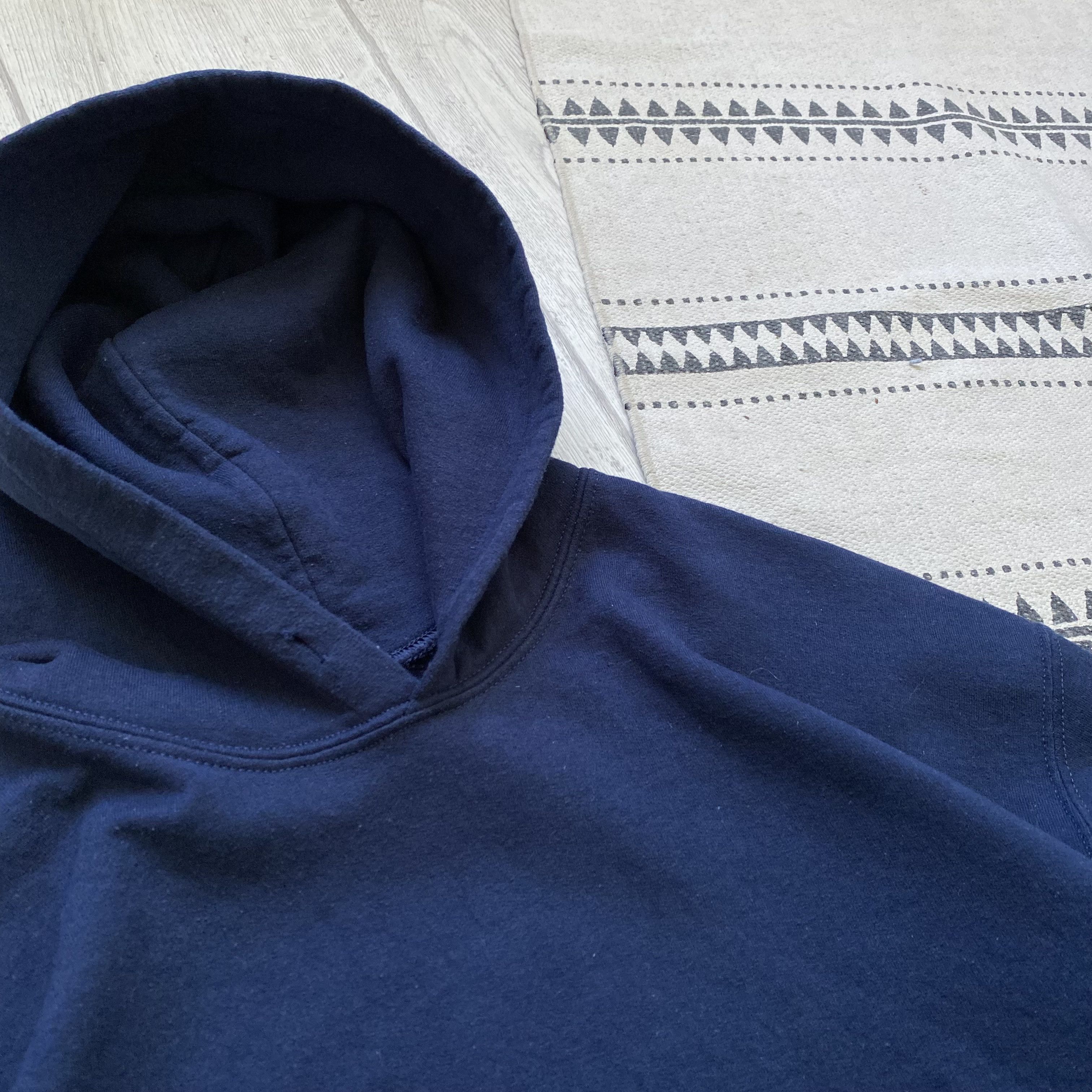 Gildan 🫐 Vintage 00s Hanes style Blank hoodie Gildan Kanye Vibe Size US L / EU 52-54 / 3 - 6 Thumbnail