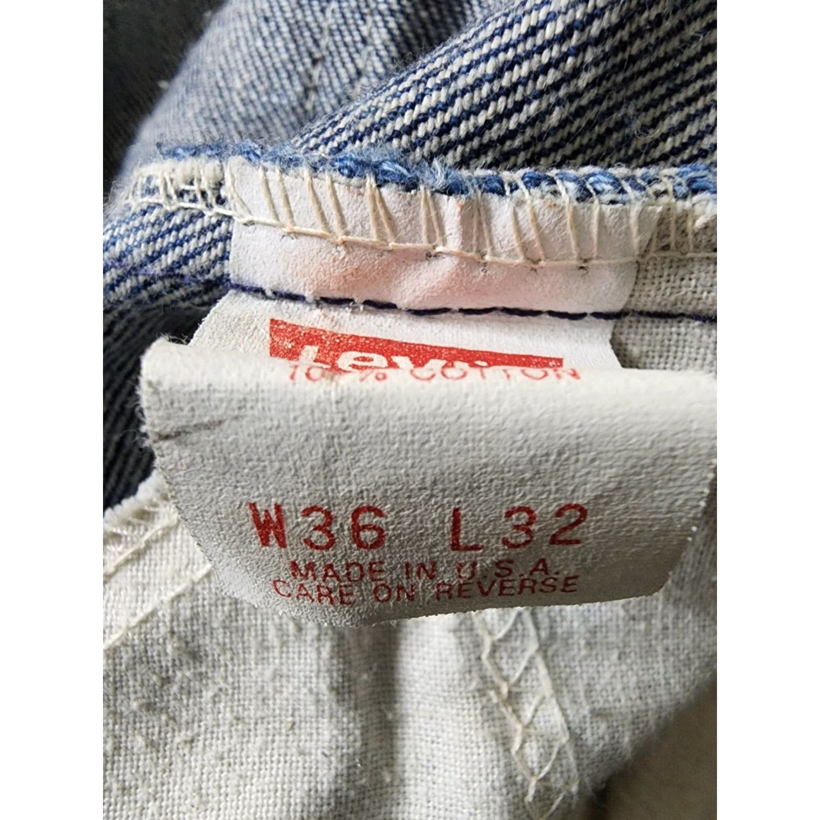 Levi's VINTAGE Levi's 505 Jeans 36W 32L Blue Denim 80s Mens Size US 36 / EU 52 - 6 Thumbnail