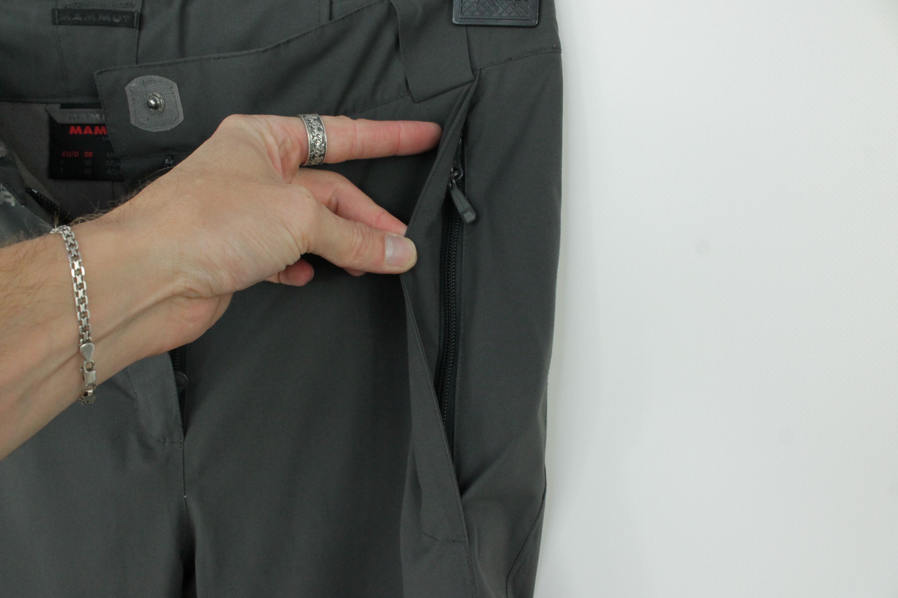 Mammut Mammut Dry-Tech Waterproof Insulated Winter Ski Pants Size 28" / US 6 / IT 42 - 4 Thumbnail