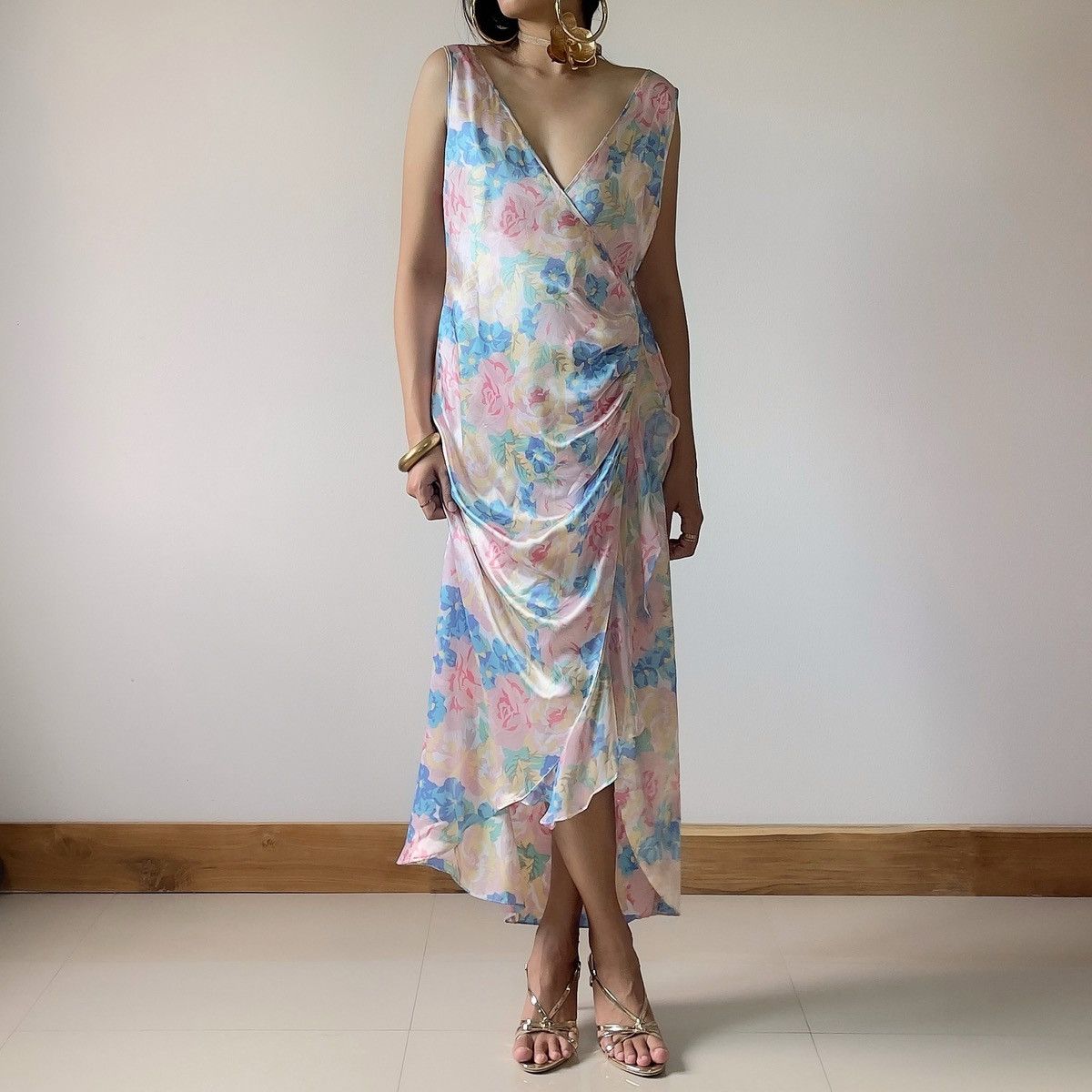 Victoria's Secret × Vintage Vintage 1990's Floral Satin Nightgown (S-M) Size S / US 4 / IT 40 - 3 Thumbnail