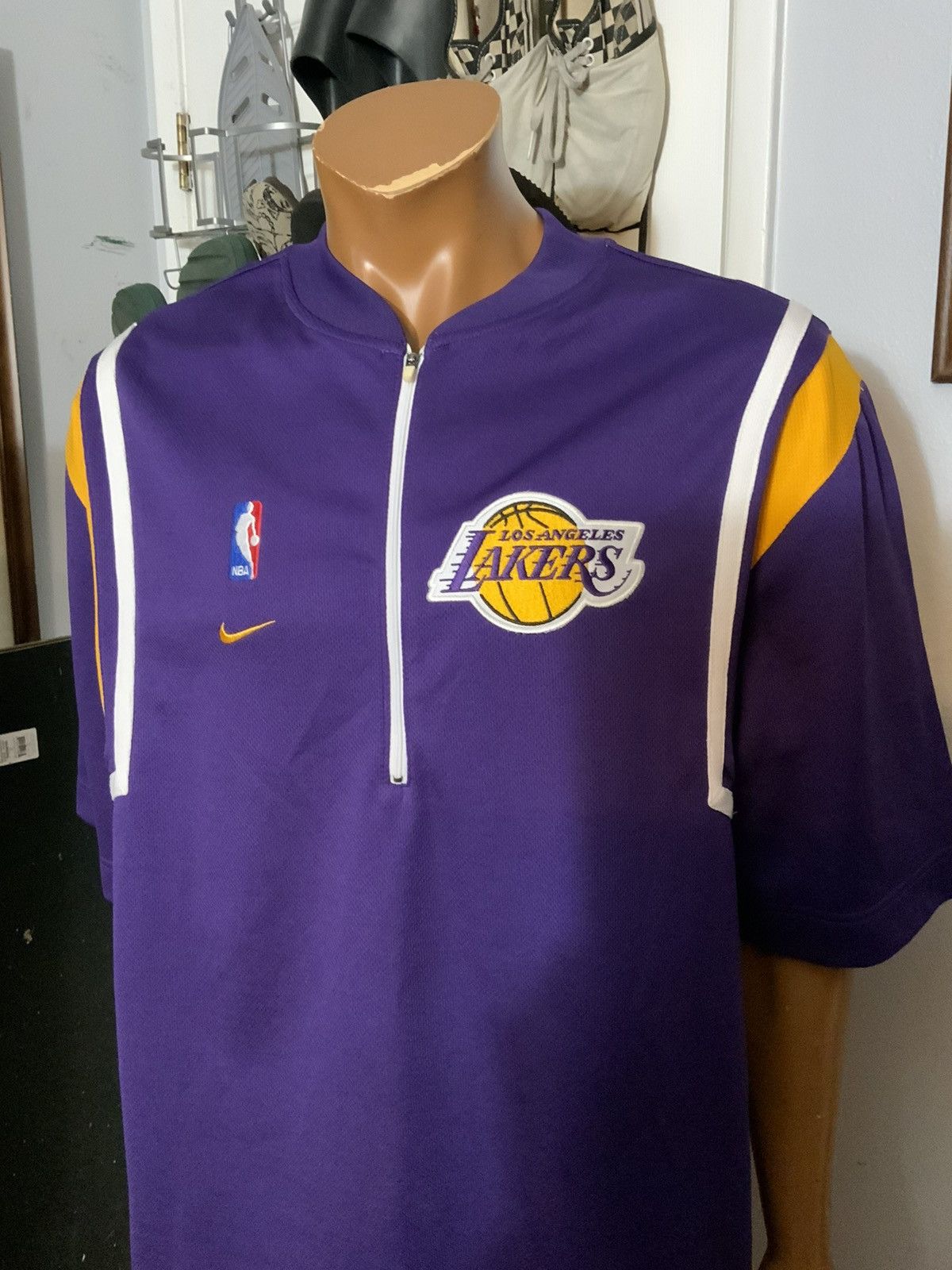 NBA × Nike × Vintage Vintage Nike 99-00 Los Angeles Lakers 1/4 Zip Warm Up Shirt Size US XL / EU 56 / 4 - 9 Thumbnail