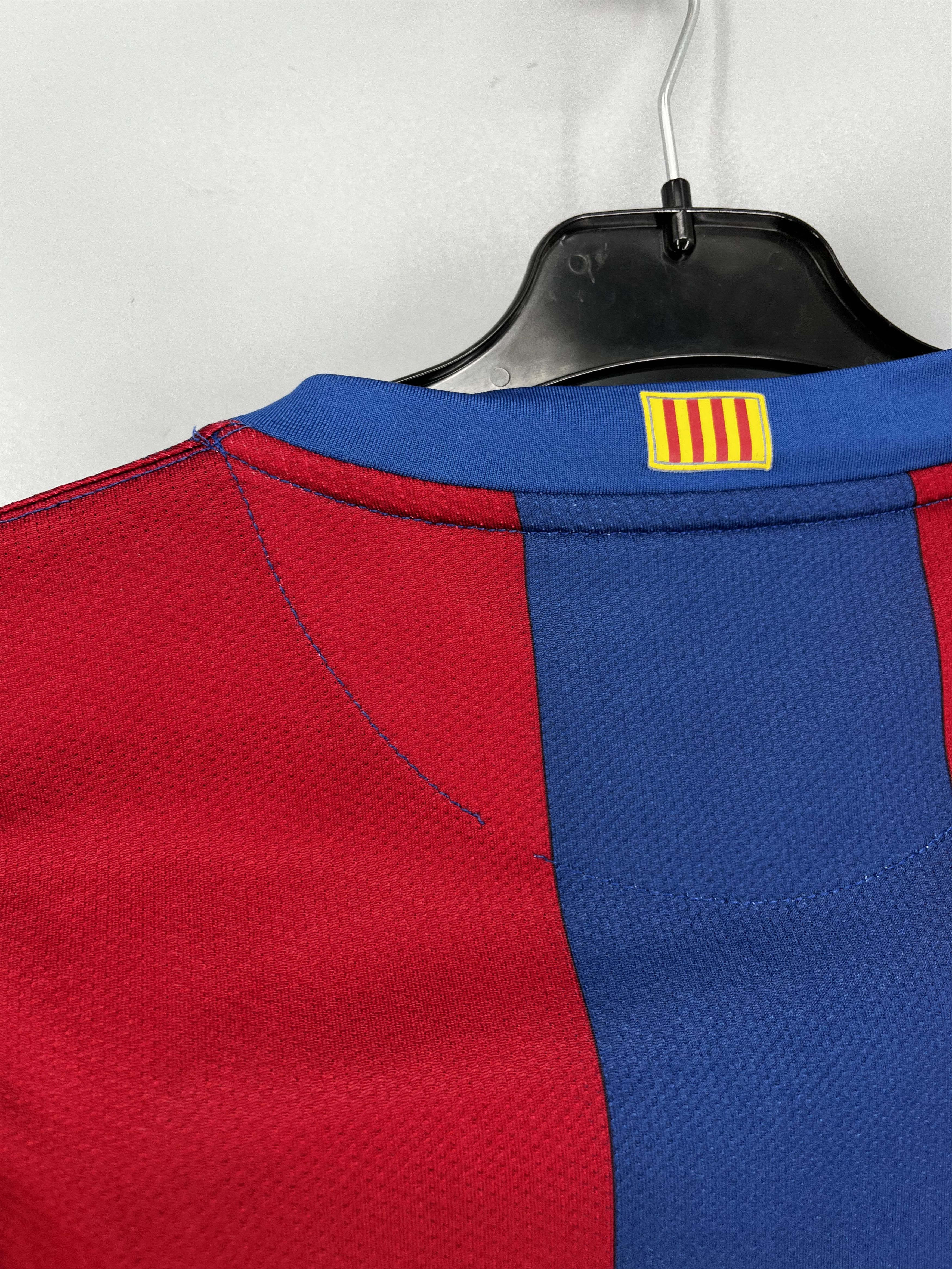 Nike Barcelona Nike 2007 Jersey Vintage Y-Shirts Size XL Size US XS / EU 42 / 0 - 16 Thumbnail