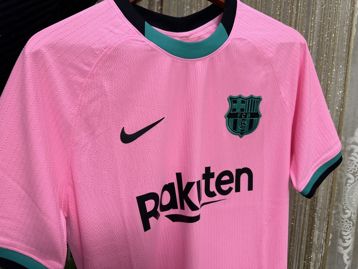 Nike Barcelona Player issue shirt 2020-2021 nike hersey messi L Size US L / EU 52-54 / 3 - 2 Thumbnail