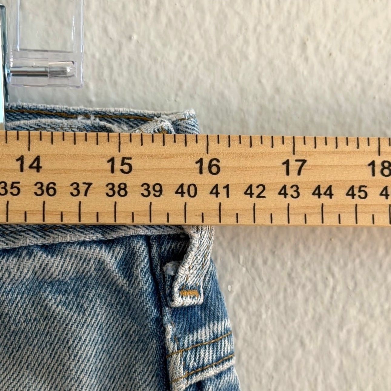 Carhartt VINTAGE Carhartt Jeans Mens 33x32 Blue Relaxed Fit Denim Straight Flannel Lined Jeans Mens Blue 90s Style Straight Mens Jeans Size US 33 - 6 Thumbnail