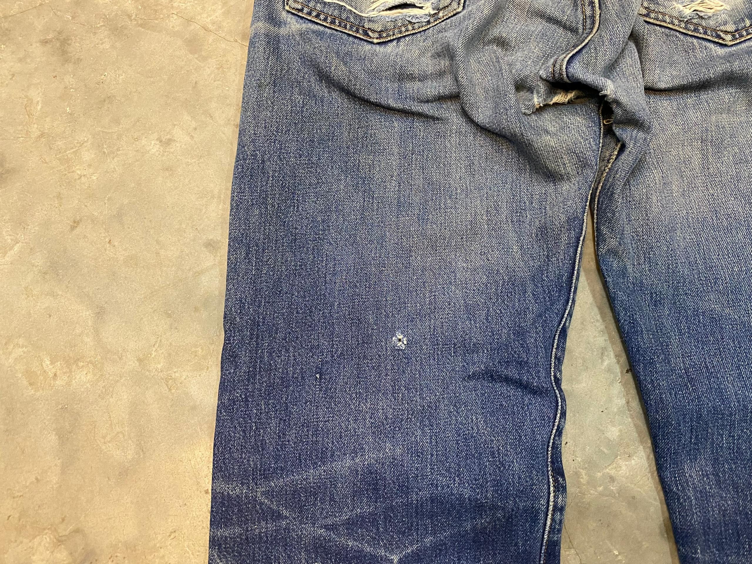 Levi's VINTAGE LEVIS 501XX 90S BUTTON 555 BIG E SELVEDGE Size US 30 / EU 46 - 16 Thumbnail