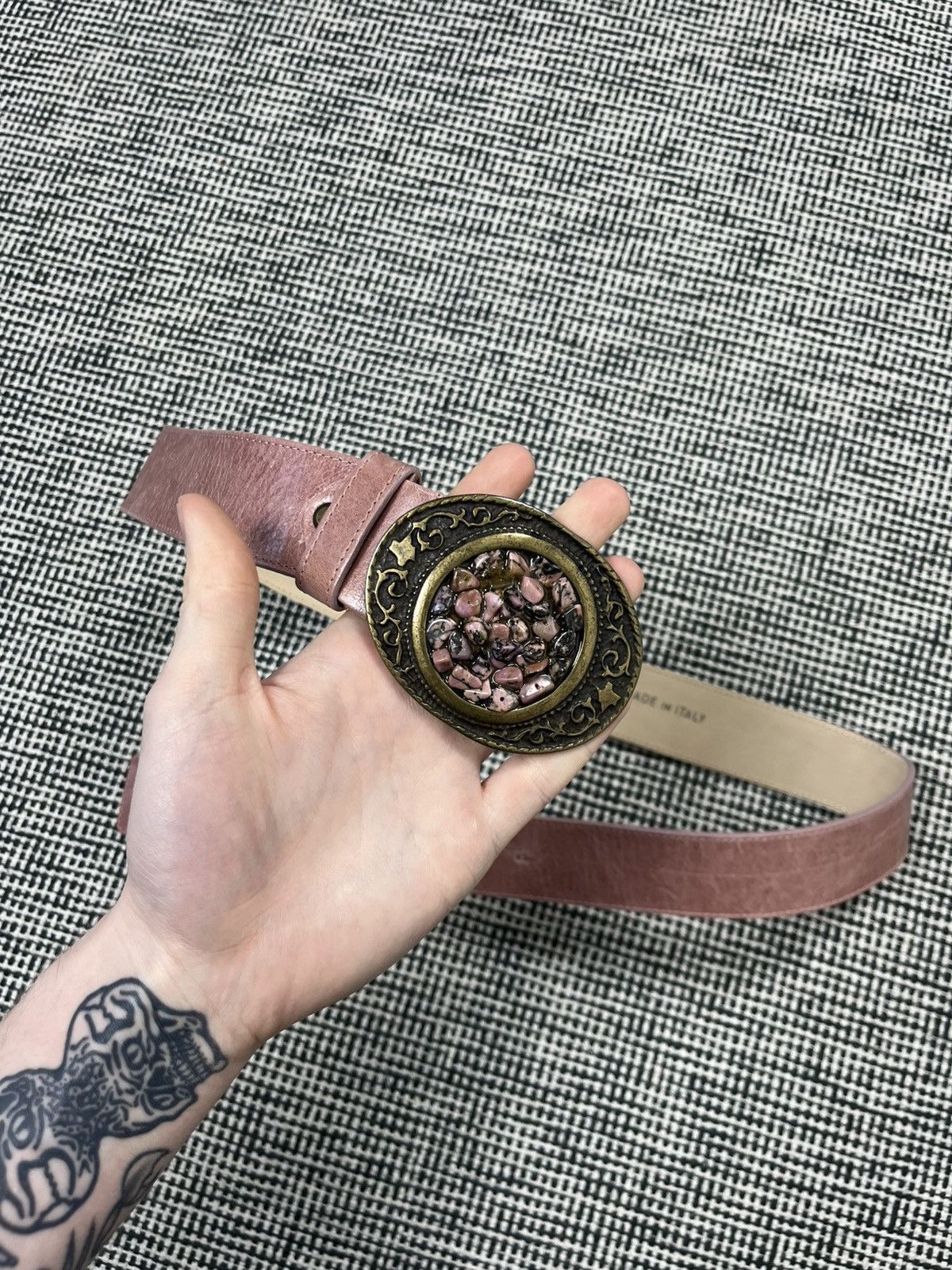 Vintage Vintage y2k pink crystals oversized buckle belt Size ONE SIZE - 1 Thumbnail