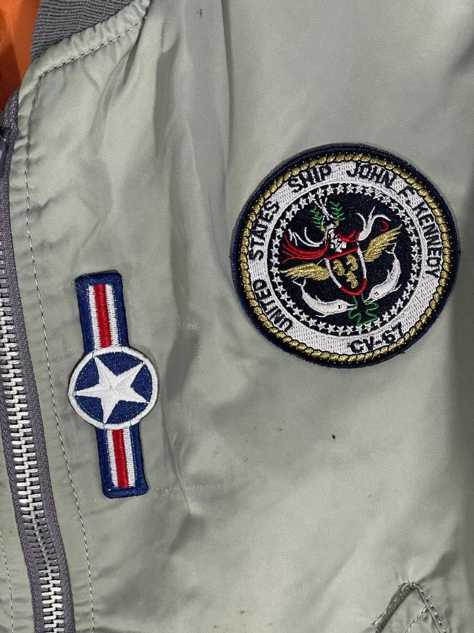 Alpha Industries 90s MA-1 Alpha industries fligh jacket us air force size M Size US M / EU 48-50 / 2 - 8 Thumbnail